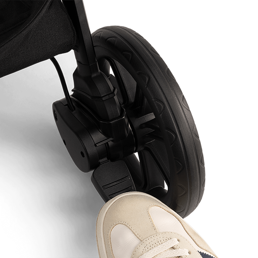 Nuna TRVL lx + PIPA urbn Lightweight Travel Stroller and Car Seat System for Infants – Perfect for Air Travel, City Walks, and Everyday Use