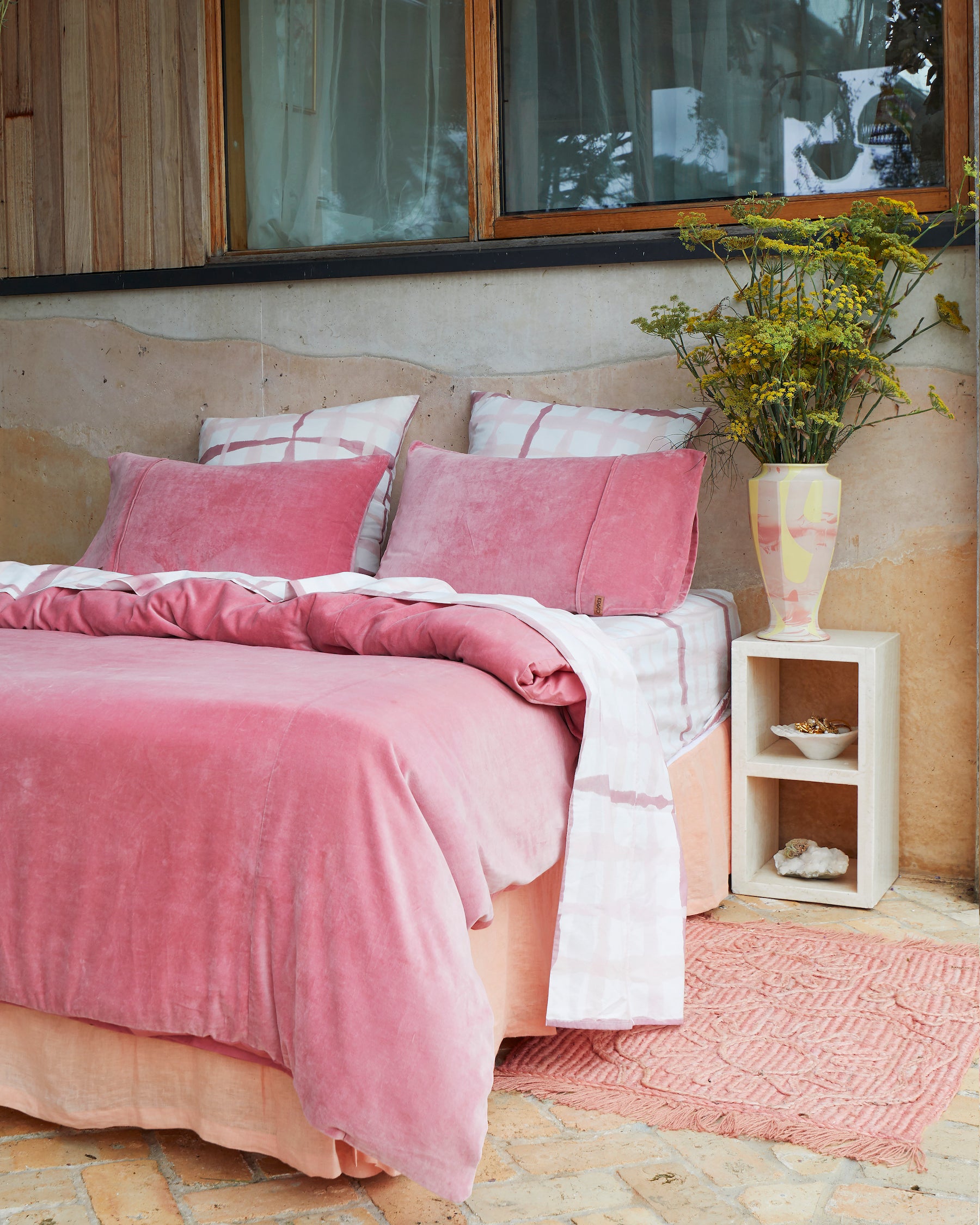 Luxury Dusty Rose Velvet Pillowcases Set of 2 - Soft & Breathable for Ultimate Comfort - Perfect for Bedroom, Living Room, and Home Decor