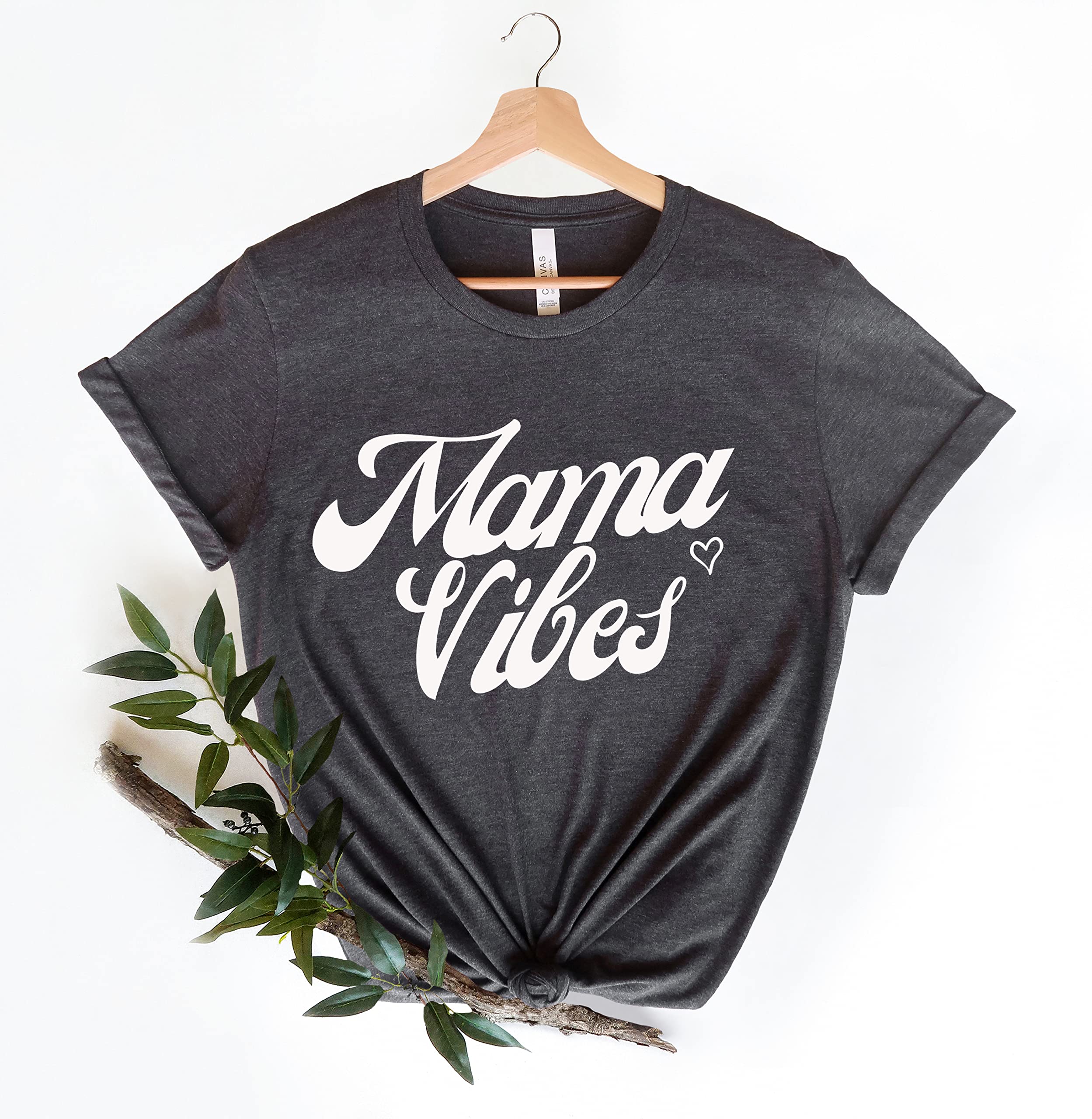 Mom Vibes T-Shirt - Comfortable & Stylish Mama Shirt for Mother's Day, Mom Life Apparel - Perfect Gift for Mothers, Best Friend & Grandma - Ideal for Family Gatherings, Birthday Celebrations & Everyday Wear