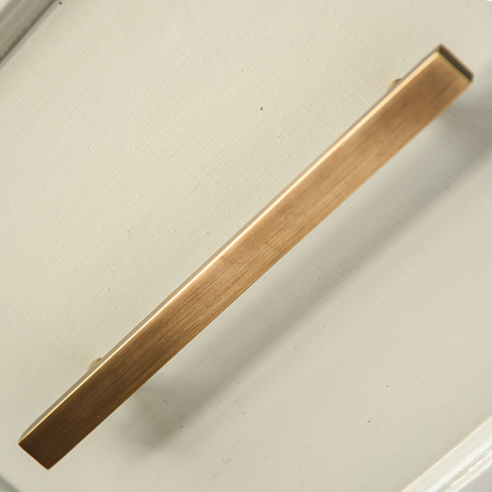 Vintage Brass Cuboid Cabinet Pull Handle - Elegant Drawer & Cabinet Hardware for Kitchen, Bathroom & Furniture Upgrade