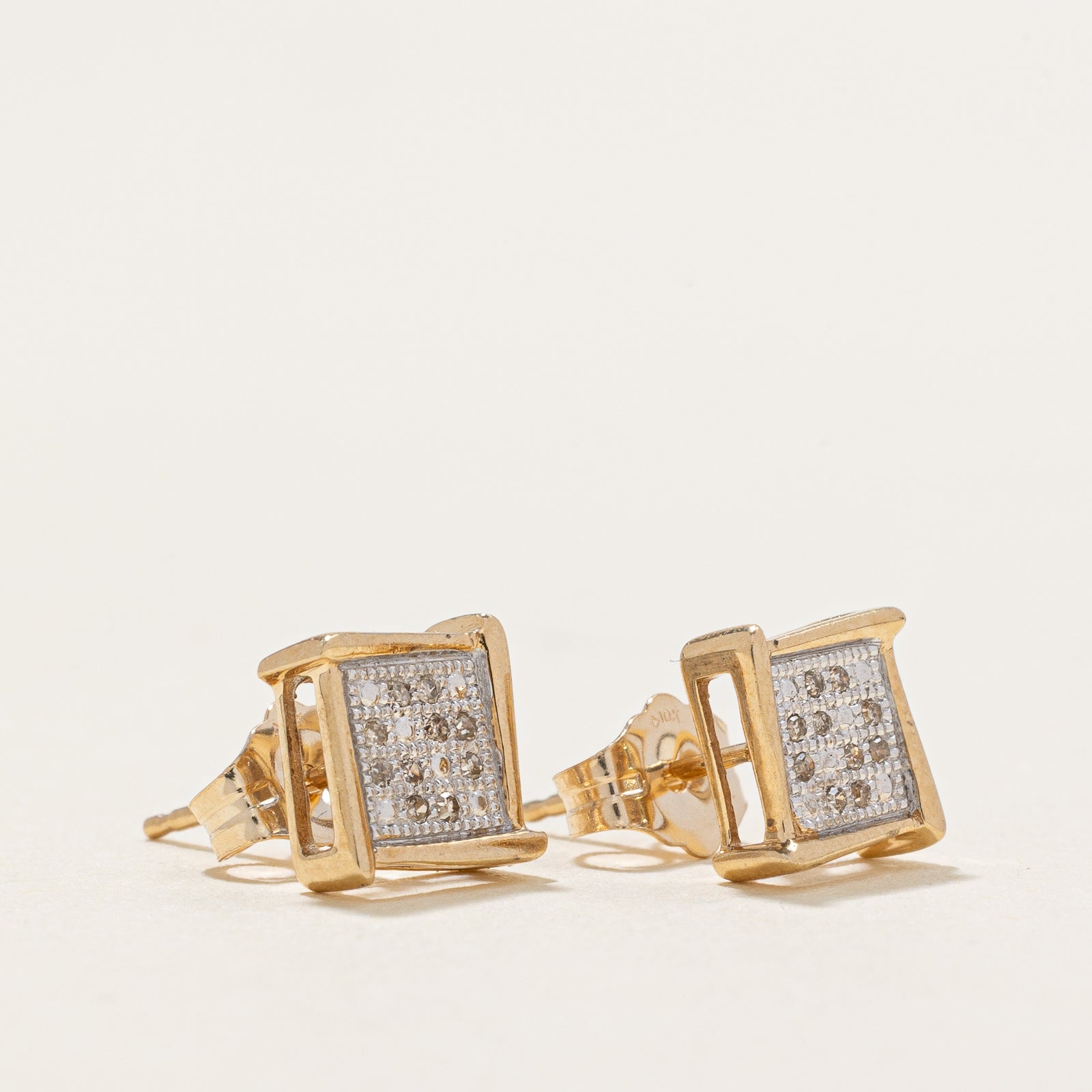0.02ctw Diamond Grid Stud Earrings for Women - Elegant Cubic Zirconia Earrings for Daily Wear & Special Occasions
