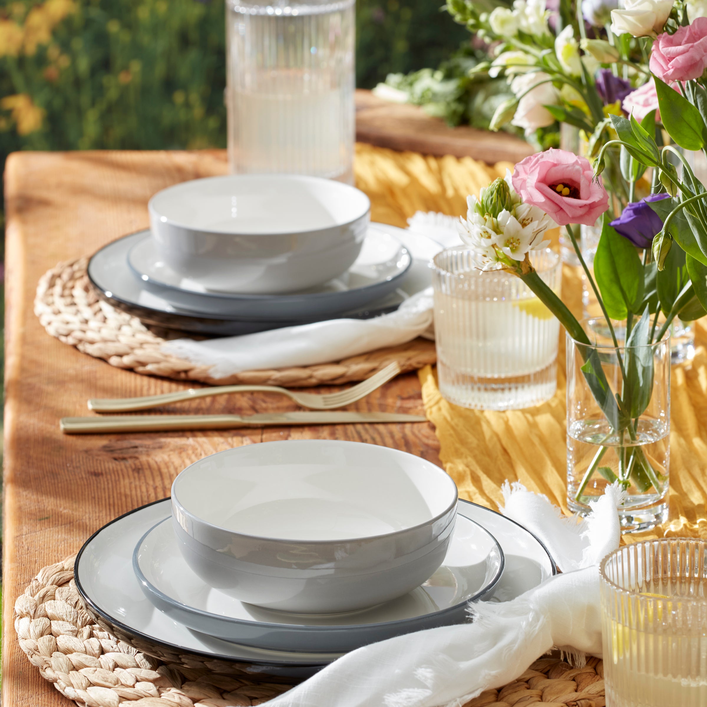24 Seven Colors Pumice Stone 12-Piece Dinnerware Set - Durable Stoneware Plates & Bowls for Everyday Dining, Restaurant Use & Special Occasions