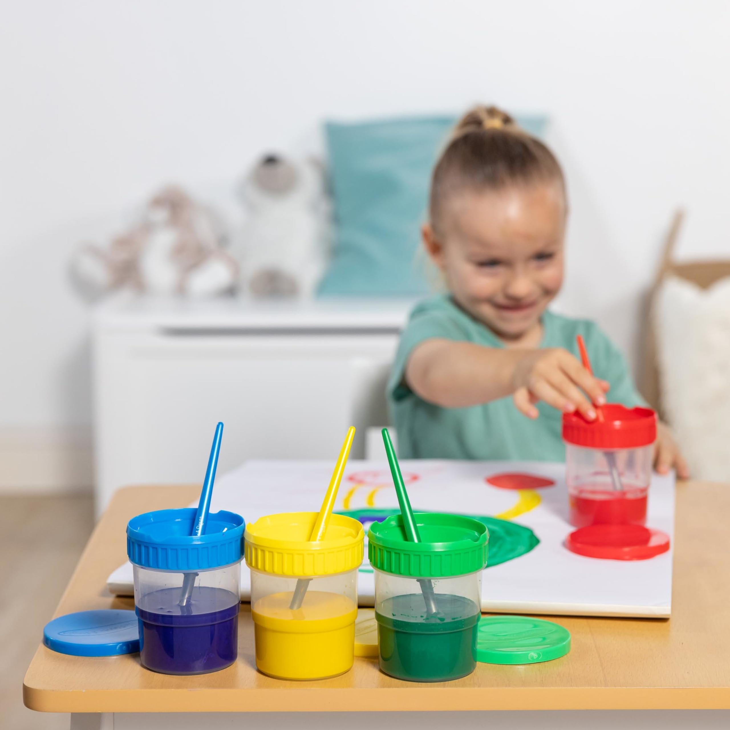 Melissa & Doug Spill-Proof Paint Cups - 4-Pack with Airtight Seal & Snap Lids - Reusable No-Spill Paint Storage Containers for Kids - Perfect for Art Projects, Classroom Activities & DIY Crafts