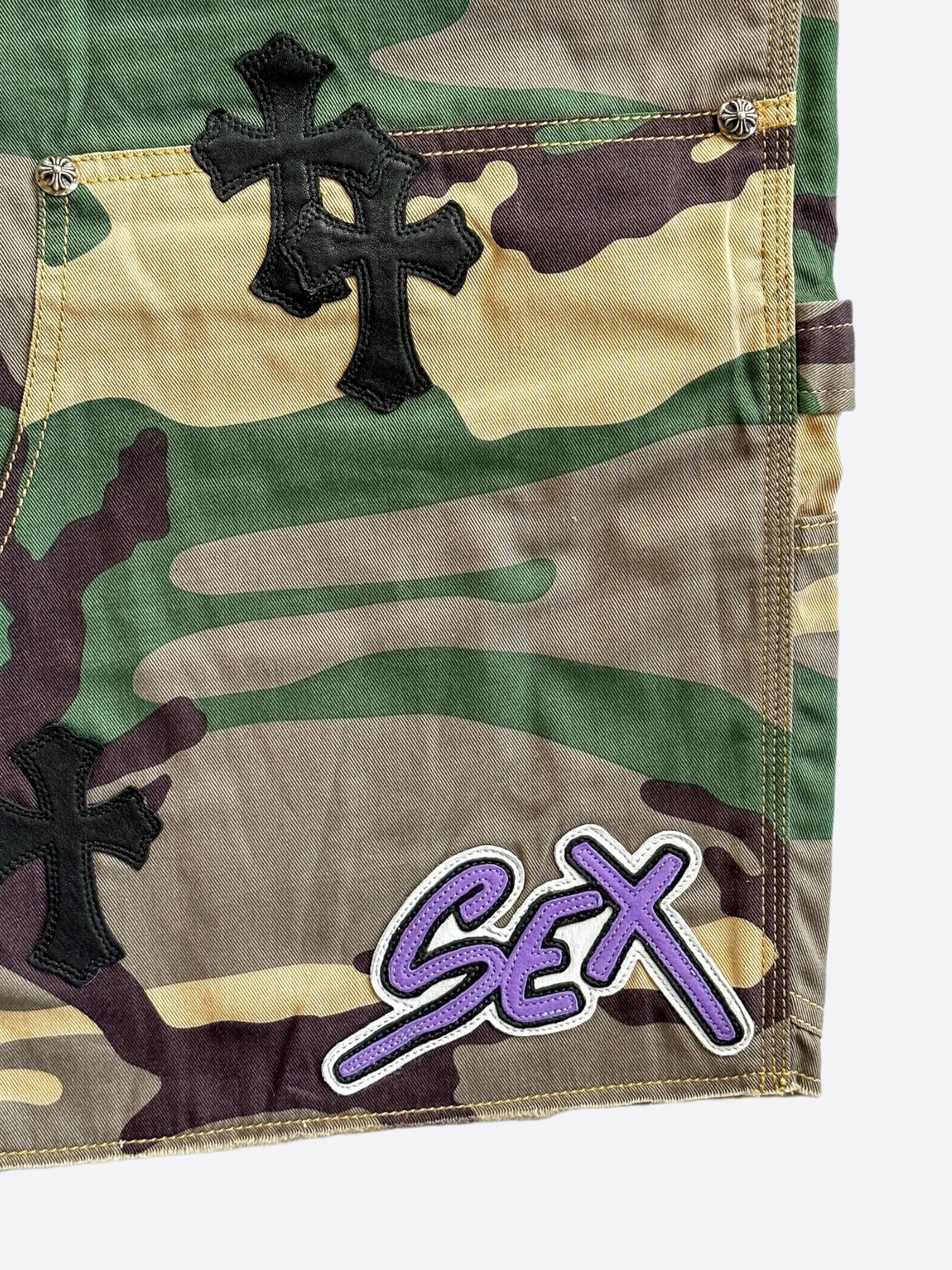 Chrome Hearts Camouflage Cross Patch Carpenter Shorts - Trendy Streetwear for Men | Perfect for Casual Outfits, Music Festivals & Urban Fashion
