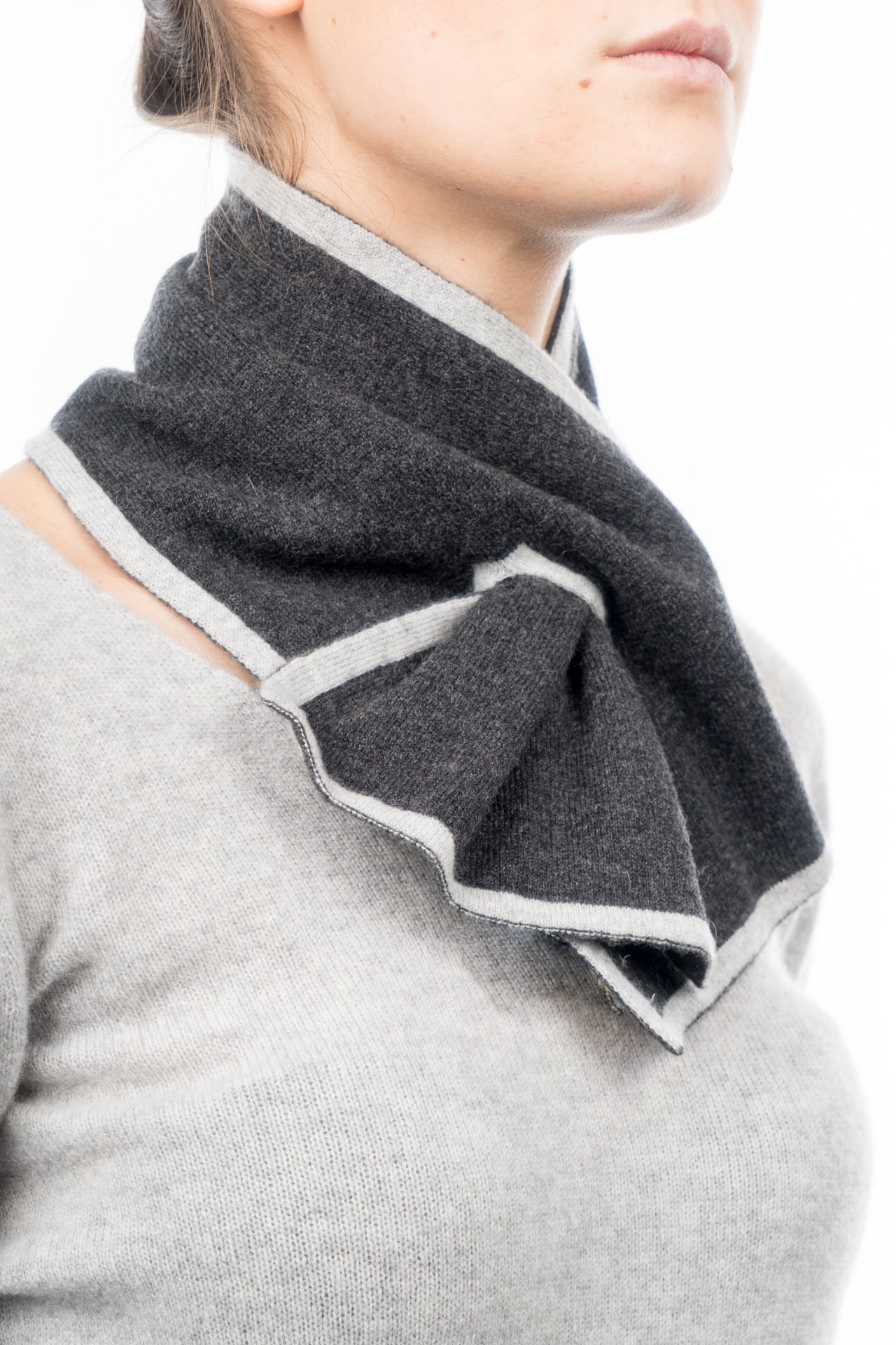 Dalle Piane 100% Cashmere Neck Warmer - Made in Italy - Soft & Warm Winter Scarf for Women & Men - Perfect for Skiing, Travel & Outdoor Activities