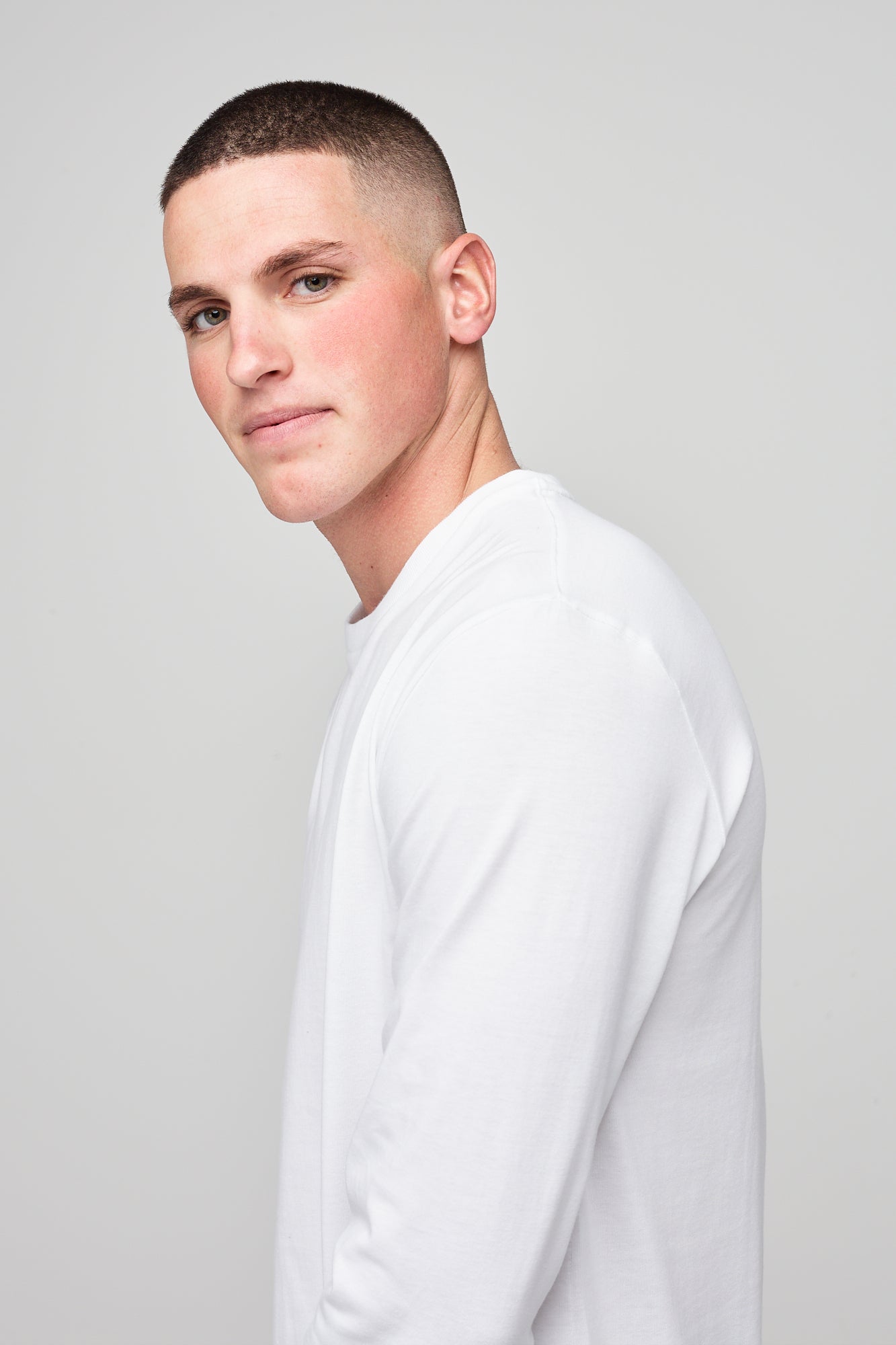 Premium Men's Long Sleeve T-Shirt - Soft Cotton Crew Neck Casual Shirt for Men - White - Perfect for Work, Gym & Everyday Wear