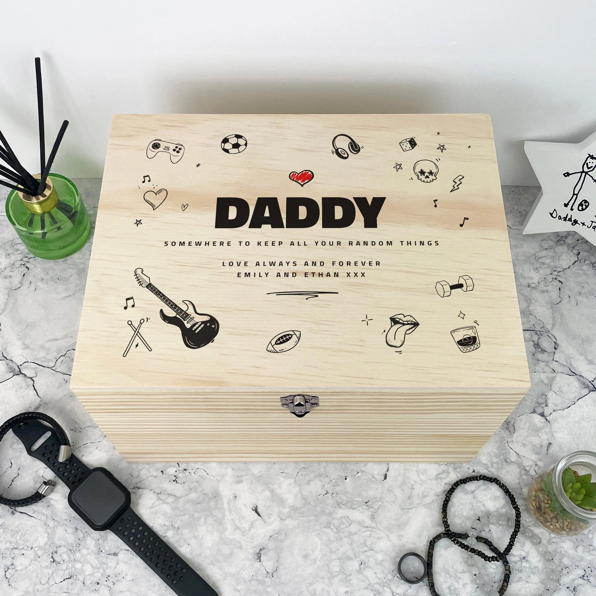 Personalized Father's Day Doodle Sketch Design Pine Wood Memory Keepsake Box - 5 Sizes (16cm, 20cm, 26cm, 30cm, 36cm) - Perfect for Gift Giving, Jewelry Storage & Family Heirlooms
