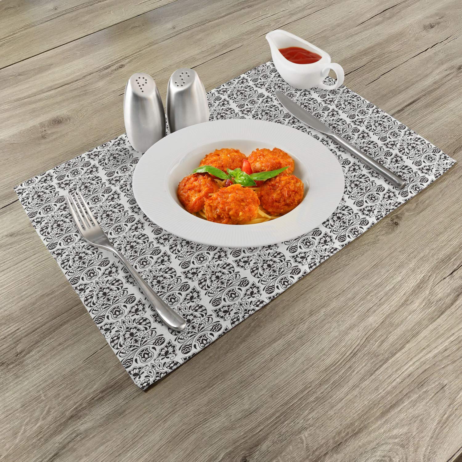 Ambesonne Floral Paisley Place Mats Set of 4 - Eastern Design with Curved Leaves & Swirls, Washable Fabric Table Mats for Dining Room & Kitchen Decor (Black & White) | Perfect for Dinner Parties, Holiday Gatherings & Everyday Meals