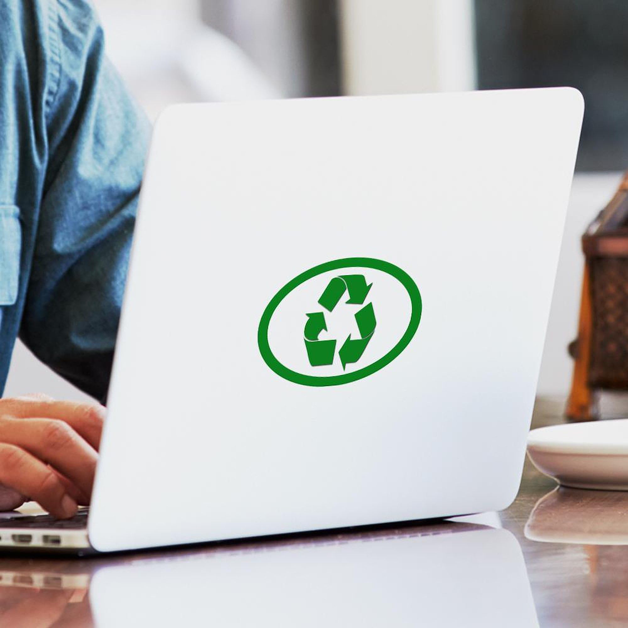 Eco-Friendly Recycle Oval Sticker for Cars & Bumpers - Outdoor Use