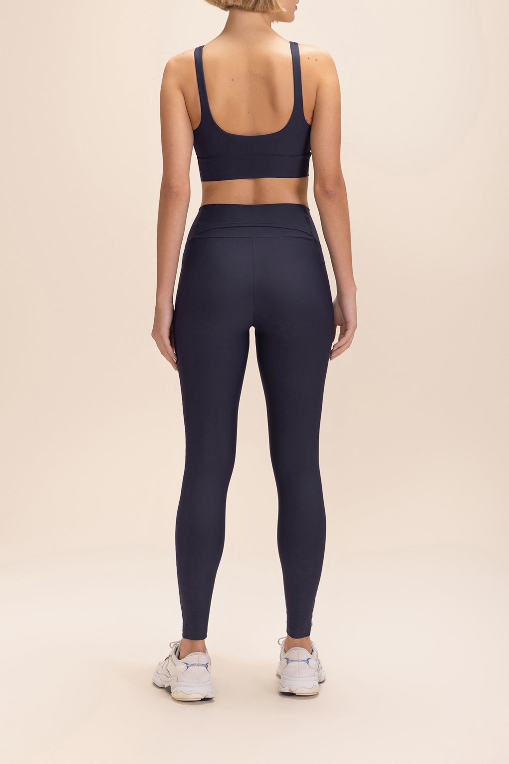 LIVE! Icon Sports Bra for Women - High Support Workout Top for Running, Yoga & Gym - Moisture Wicking & Breathable Activewear