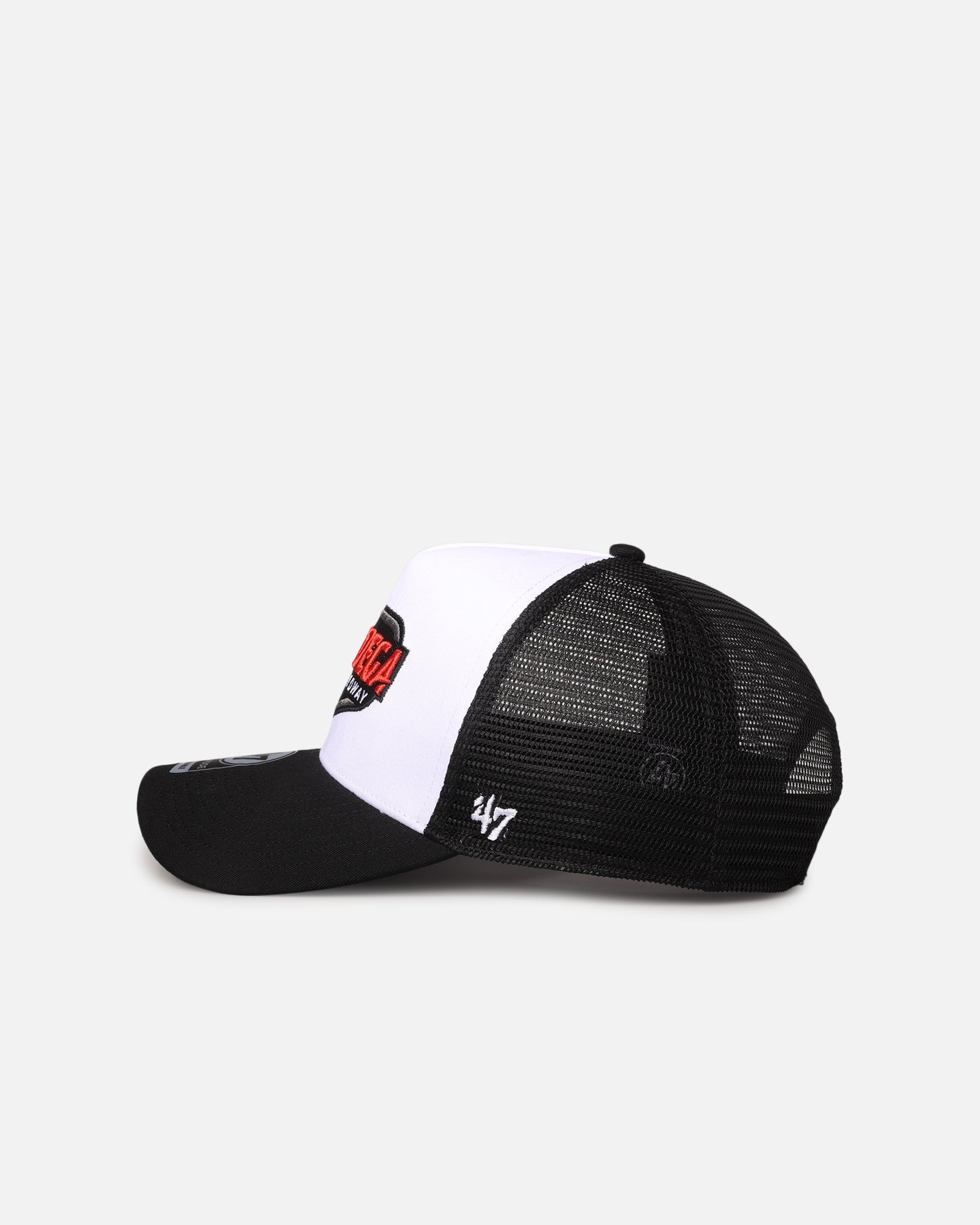 47 Brand Talladega Superspeedway 47 Offside DT Trucker Snapback Cap - White/Black Adjustable Hat for NASCAR Fans, Racing Enthusiasts & Casual Wear