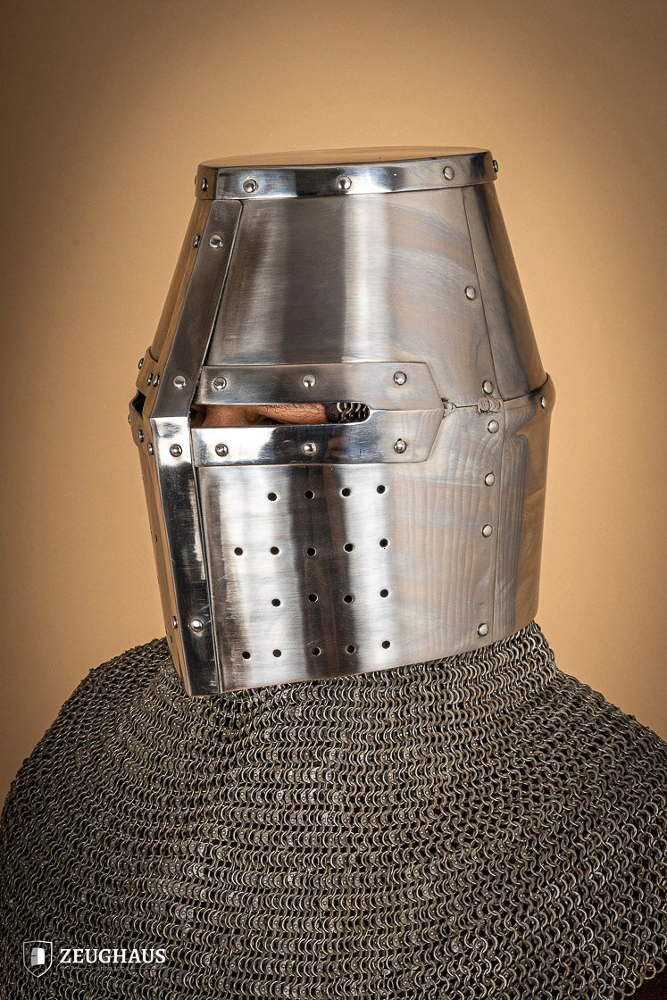 Medieval Crusader Great Helmet - 1.6mm Polished Steel Knight Helmet for LARP, Cosplay & Historical Reenactment - Perfect for Renaissance Fairs, Theater Performances & Collectors