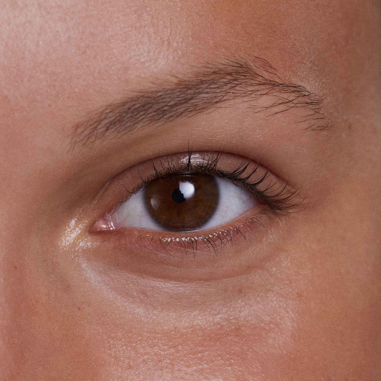 Kjaer Weis Brow Pencil - Natural & Vegan Eyebrow Pencil for Perfectly Shaped Brows | Cruelty-Free & Long-Lasting | Ideal for Everyday Makeup & Professional Looks