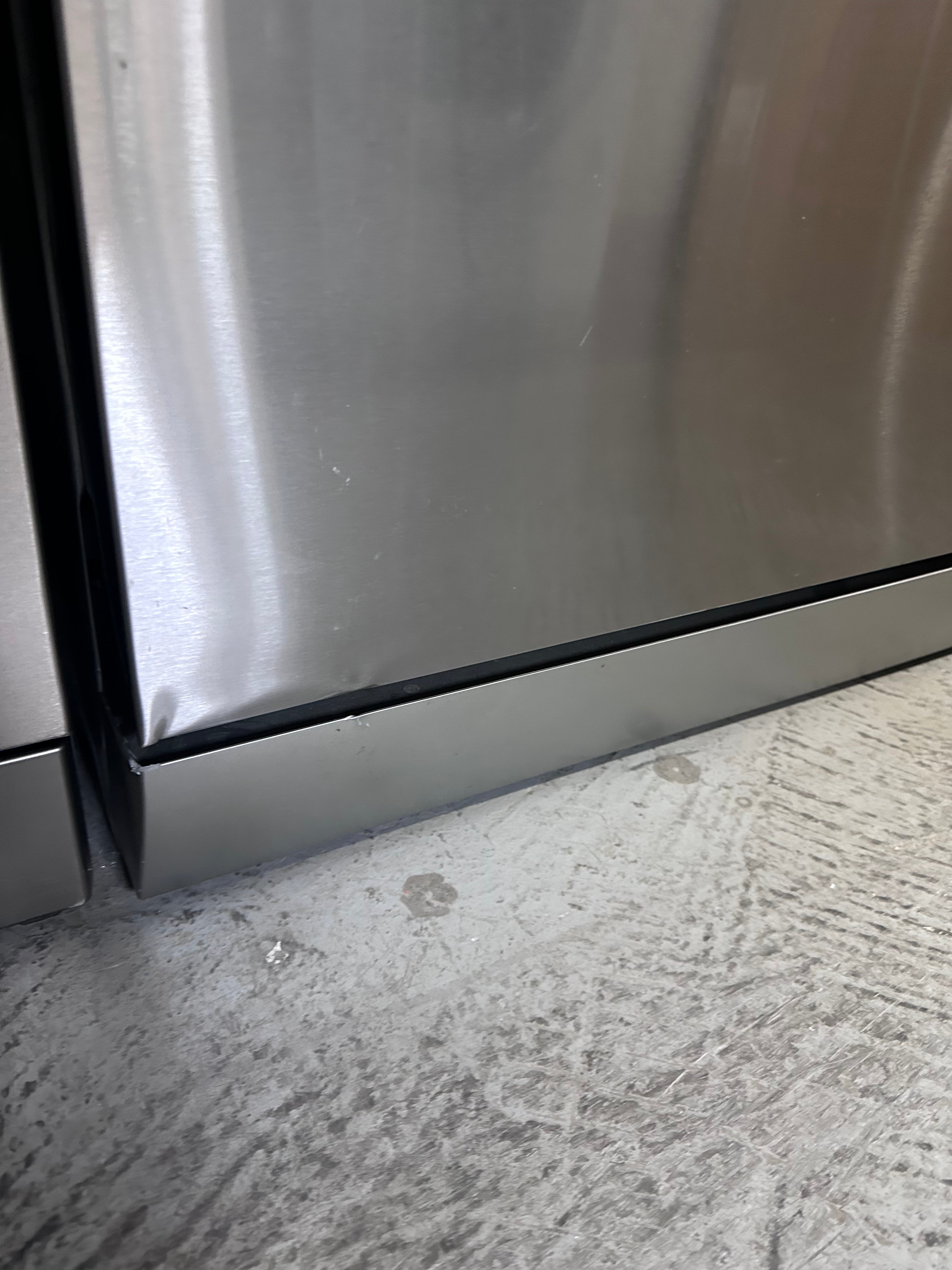 Hisense Stainless Steel Dishwasher - Energy Efficient, Quiet Operation (Factory Refurbished) - Perfect for Small Kitchens, Apartments & RV Living