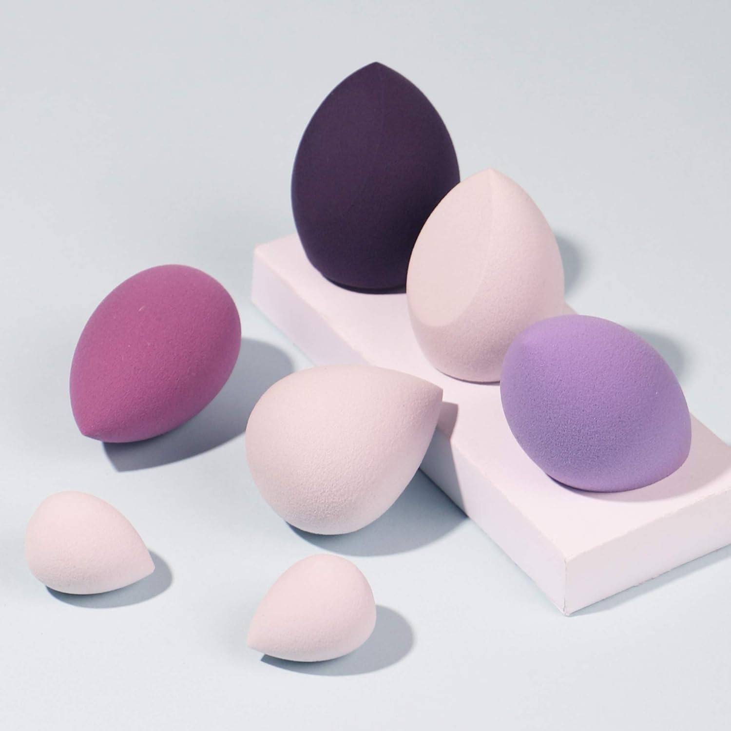 7 Pcs Makeup Blender Sponge Set - Soft Beauty Blender with Travel Bottle for Foundation, Concealer & Blush | Multicolor Makeup Sponge Eggs for Flawless Blending | Perfect for Professional Makeup & Travel Touch-Ups