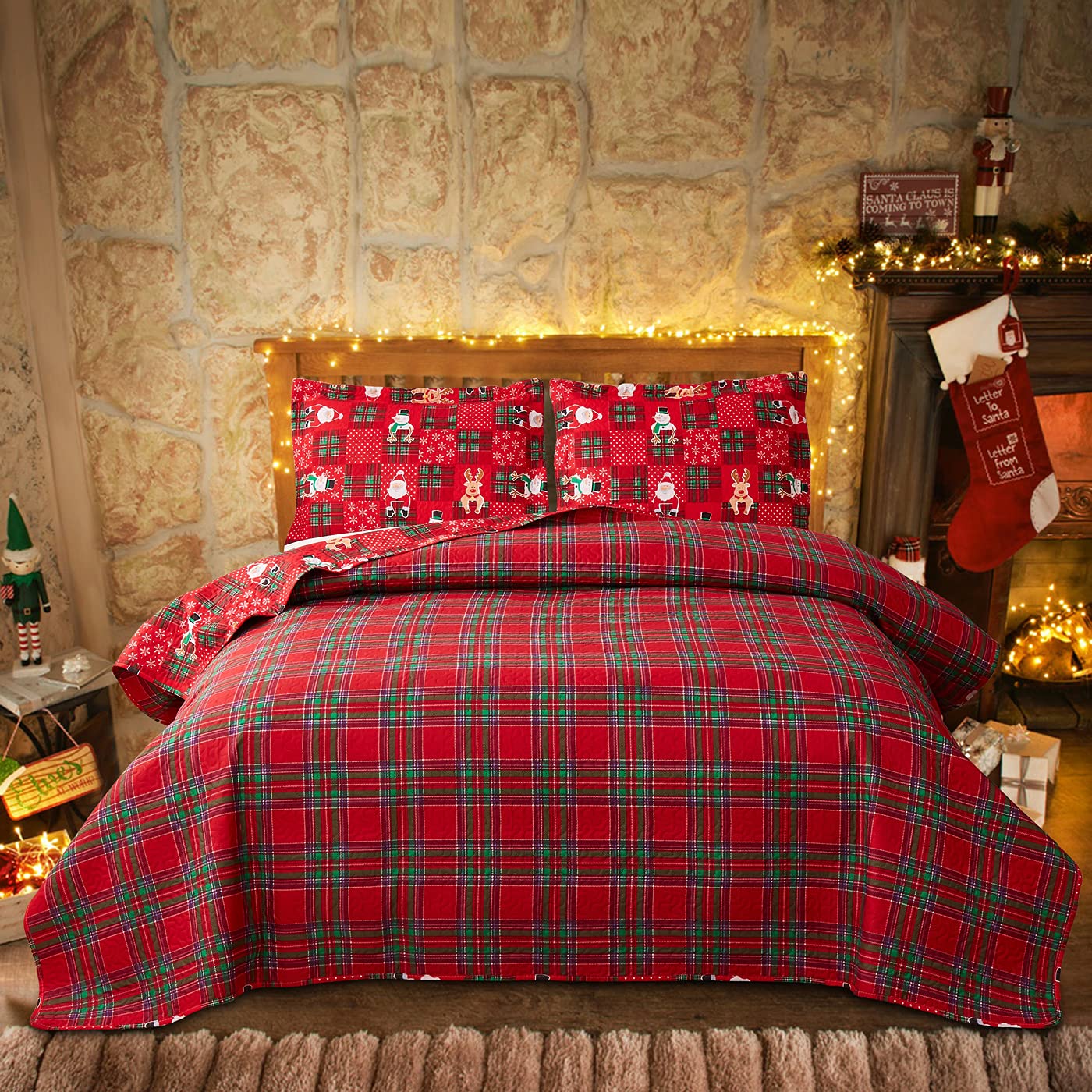 Reversible Christmas Quilt Set Queen Size - Buffalo Plaid Patchwork Bedspread Coverlet | Holiday Home Decor for Xmas Season | Cozy Lightweight Bedding for Winter Nights & Festive Guest Rooms