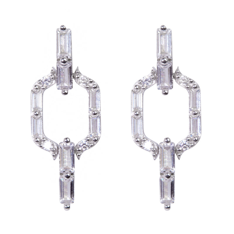 Liam Earrings for Women - Elegant Gold Hoop Earrings for Everyday Wear | Perfect for Casual Outfits, Office, and Special Occasions