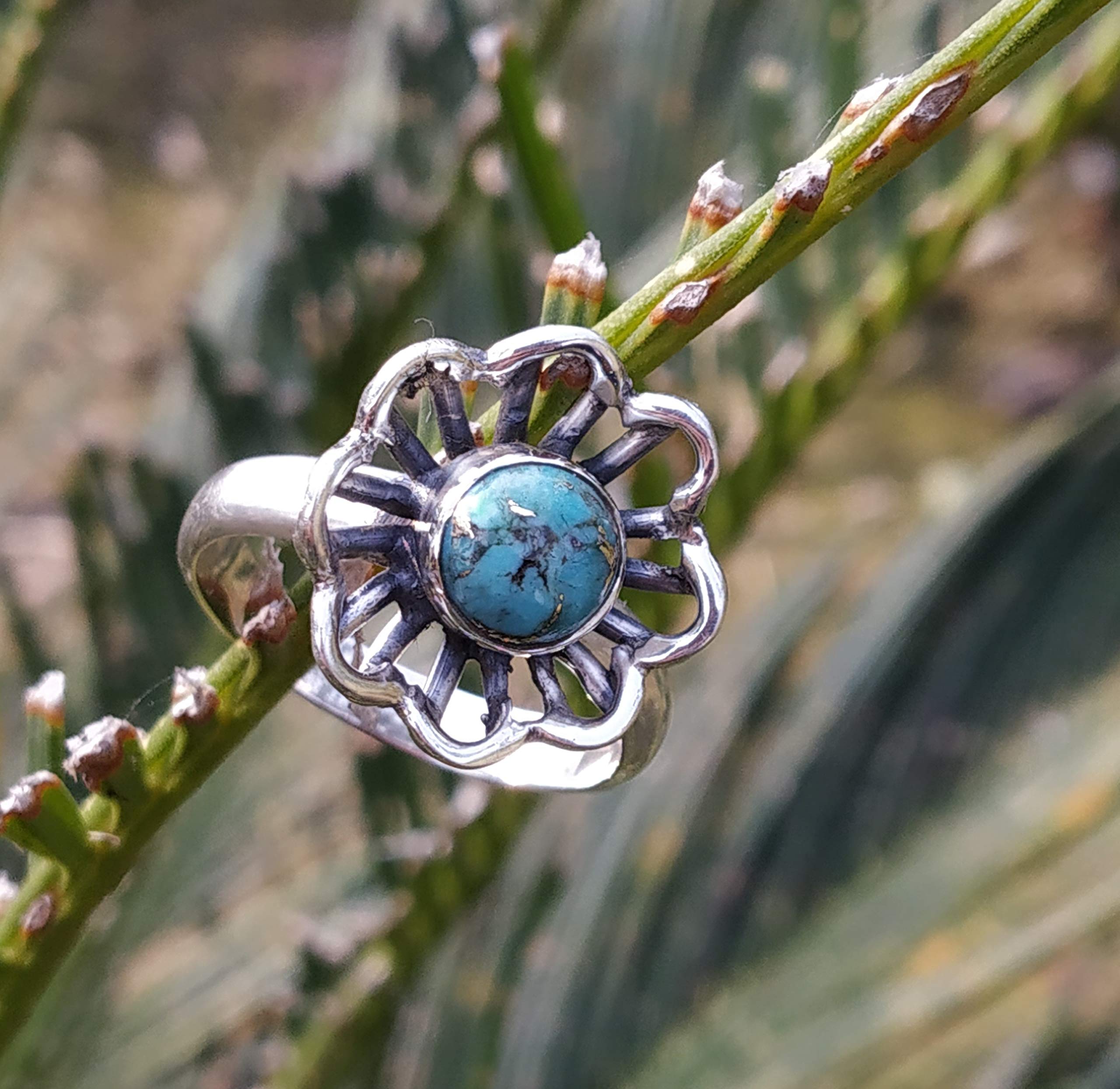 925 Sterling Silver Blue Copper Turquoise Spinner Ring - Unique Boho Dainty Statement Solitaire Ring for Healing, Antique & Promise - Perfect for Gifts, Meditation & Fashion Accessories
