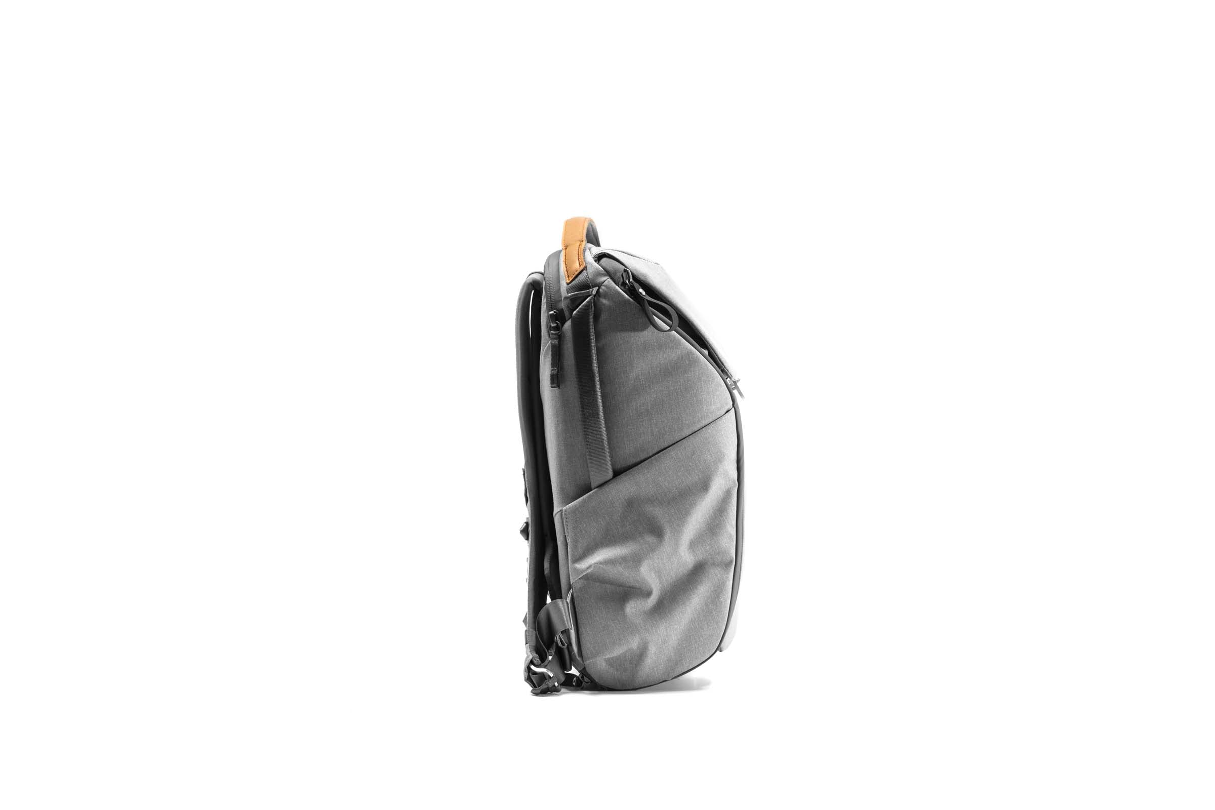 Peak Design Everyday Backpack 20L - Durable Camera & Travel Backpack for Photographers - Waterproof Laptop Bag with Customizable Storage - Perfect for Commuting, Hiking & Urban Adventures