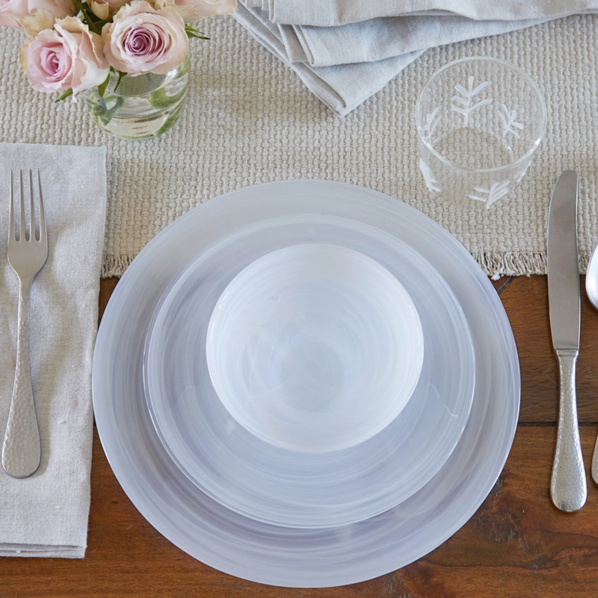 Elegant Alabaster White Porcelain Dinner Set - 16-Piece Fine China for Formal Dining & Special Occasions