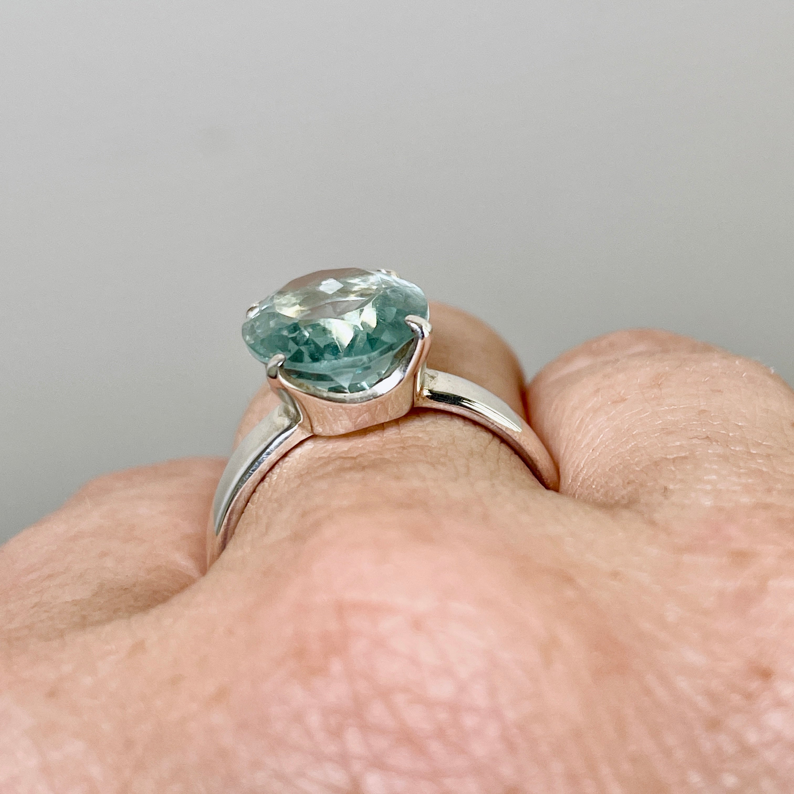 Fluorite Oval Faceted Ring - Size 9 - PRGJ303a - Elegant Gemstone Jewelry for Women, Perfect for Everyday Wear & Special Occasions