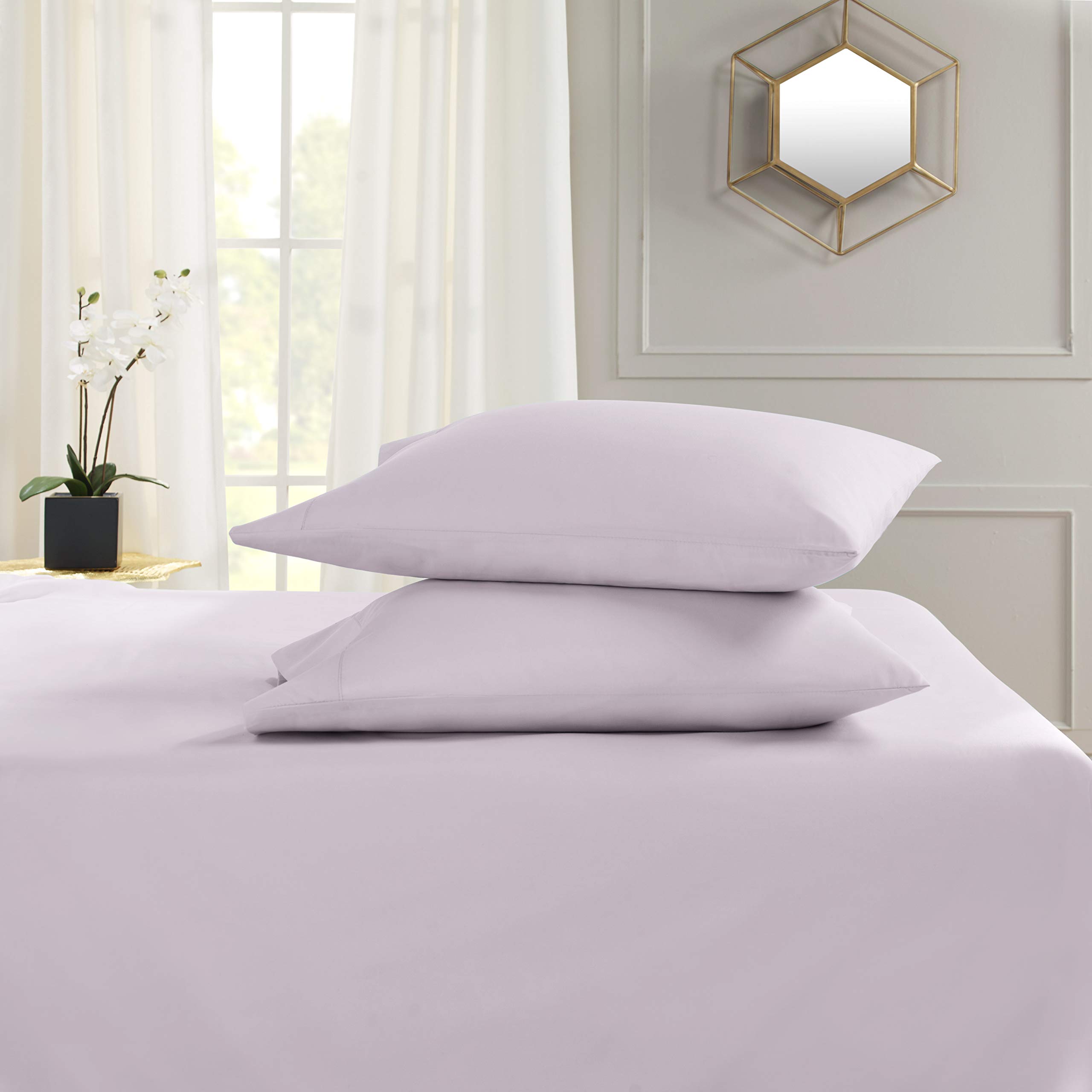 Premium Twin Size Bed Sheets Set - 3PC Ultra Soft Microfiber Sheets with Double Brushed Finish - Hotel Luxury Light Gray & Lavender Bedding - Fitted Sheet with 4 Corner Elastic Straps - Perfect for Guest Rooms, Dorms & Cozy Home Bedrooms