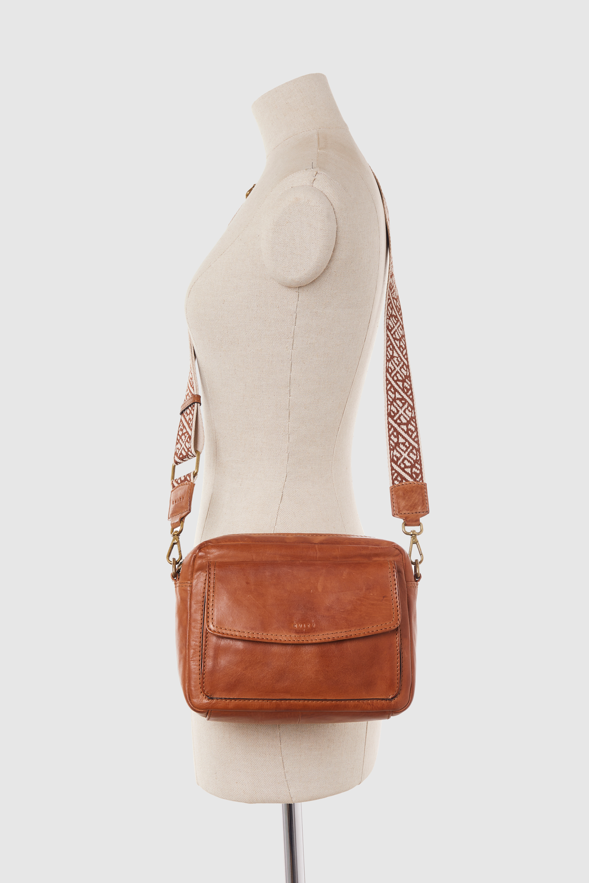 Pia Leather Crossbody Bag for Women - Stylish & Durable Genuine Leather Purse - Perfect for Work, Travel & Everyday Use