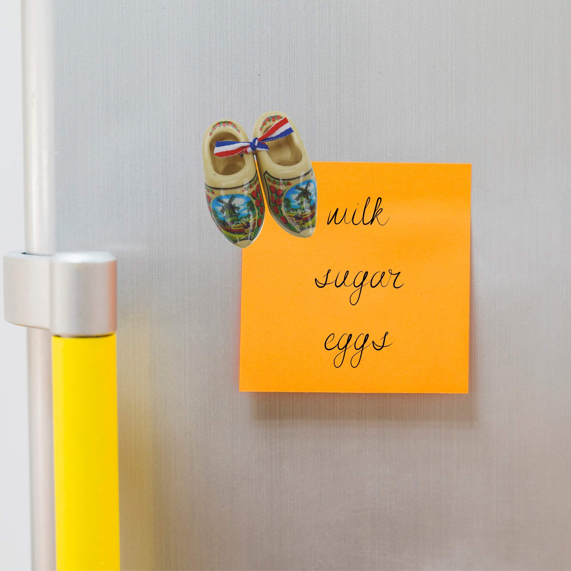 Premium Wooden Magnetic Shoe Clips with Tulip Design (2.5