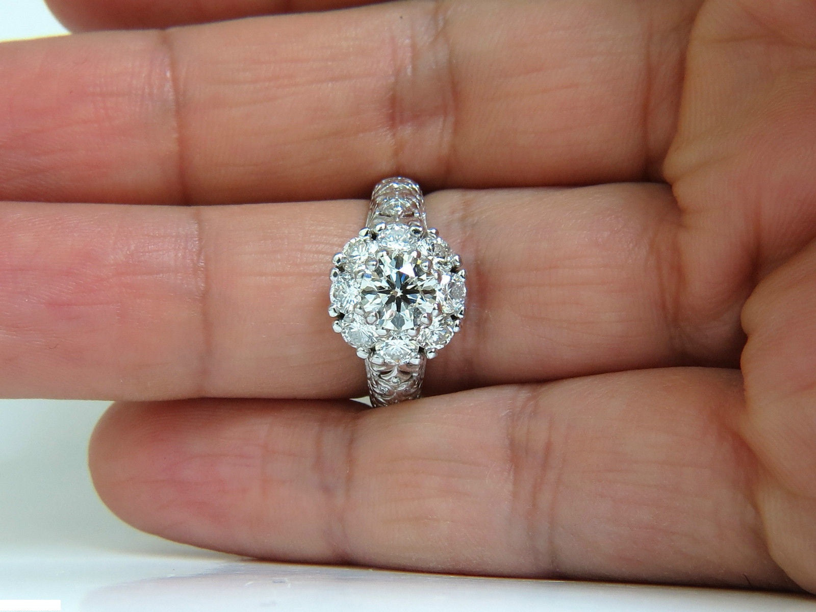 2.06CT 3D Gilt Cluster Diamond Ring in 14K Gold (VS Clarity) - Elegant A+ Design for Engagement, Wedding & Special Occasions