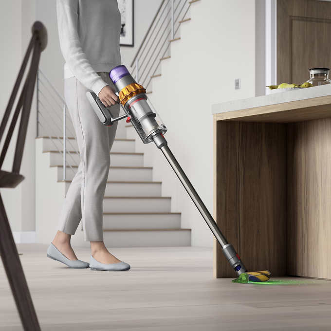 Dyson V15 Detect Total Clean Extra Cordless Stick Vacuum - Powerful Suction for Pet Hair & Deep Cleaning | Lightweight & Cordless for Hardwood Floors & Carpets | Like New Condition (Damaged Box) | Perfect for Home, Office & Car Cleaning