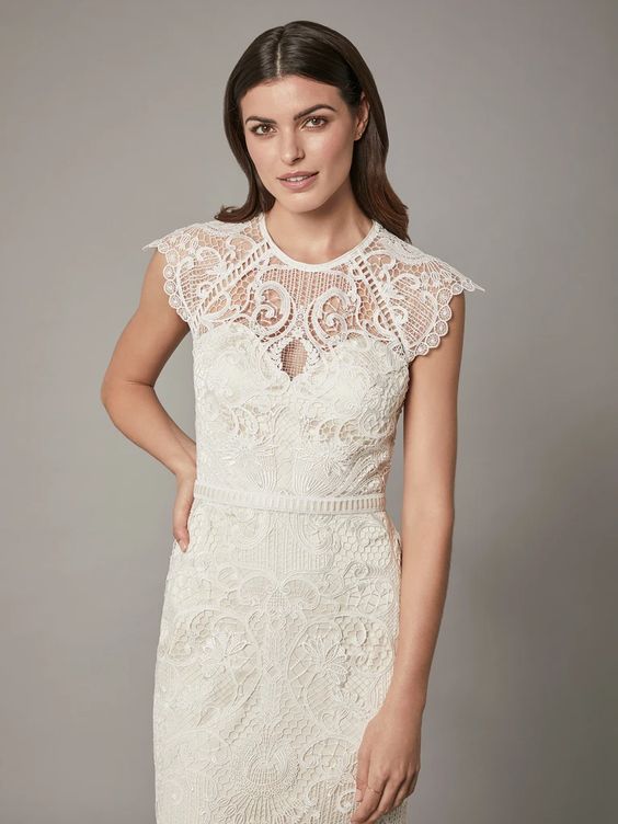 Catherine Deane Merry Gown - Elegant Floral Lace Wedding Dress for Bride, Perfect for Beach Weddings & Romantic Ceremonies