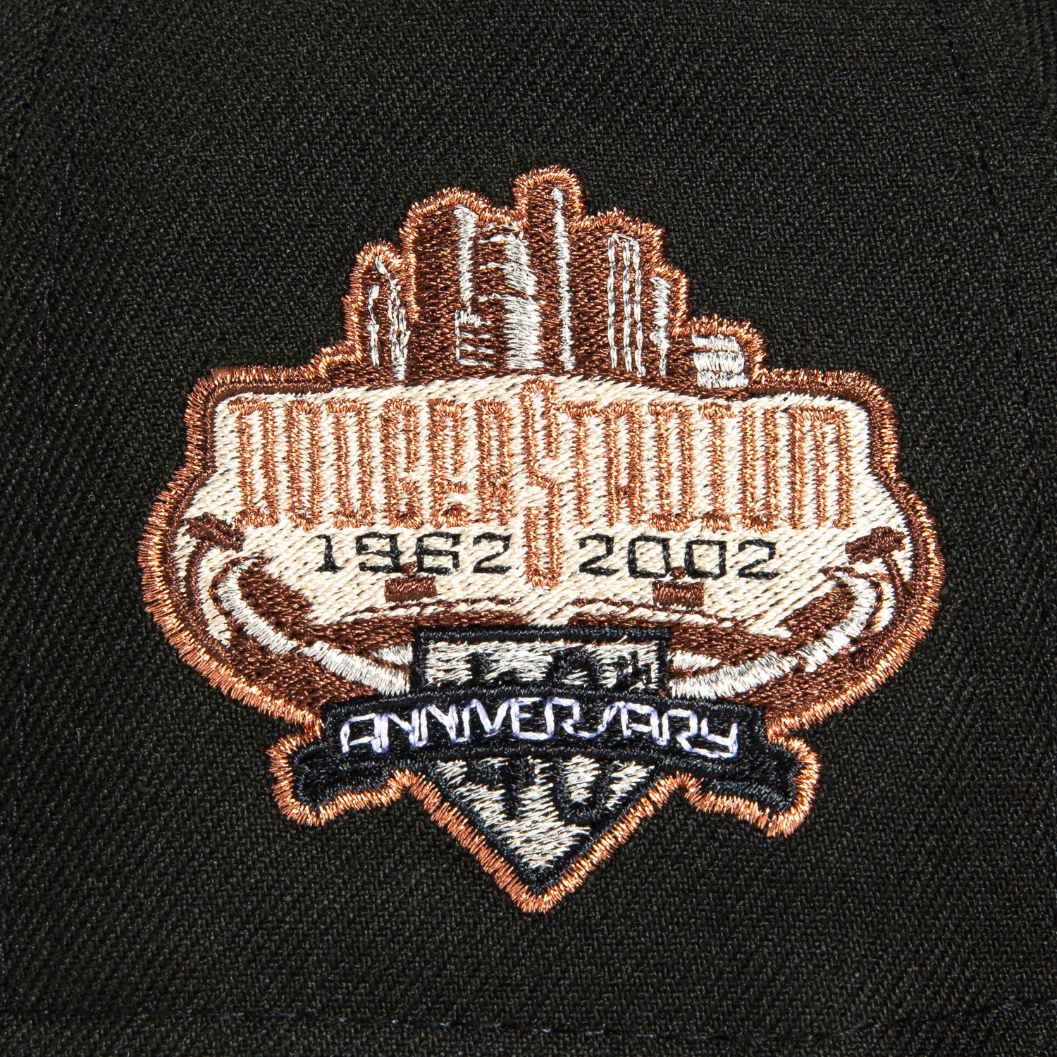 New Era 59Fifty Los Angeles Dodgers 40th Anniversary Stadium Patch Snapback Hat - Black & Burnt Orange - Official MLB Baseball Cap for Men & Women - Perfect for Games, Collecting & Streetwear Fashion