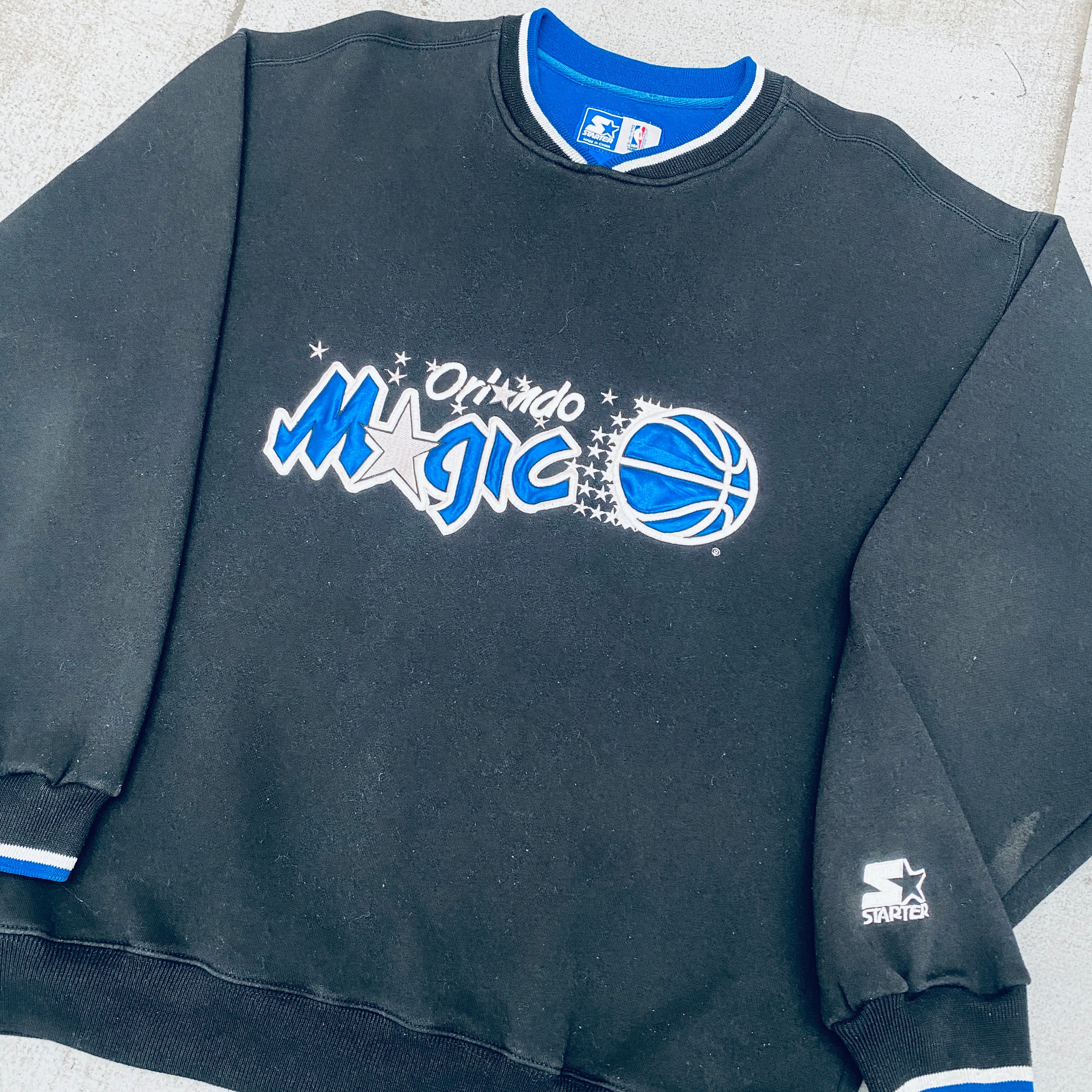 Orlando Magic 1990s Embroidered Spellout Starter Sweatshirt - Vintage NBA Basketball Fan Apparel (L/XL) - Perfect for Game Day, Retro Fashion & Collectors