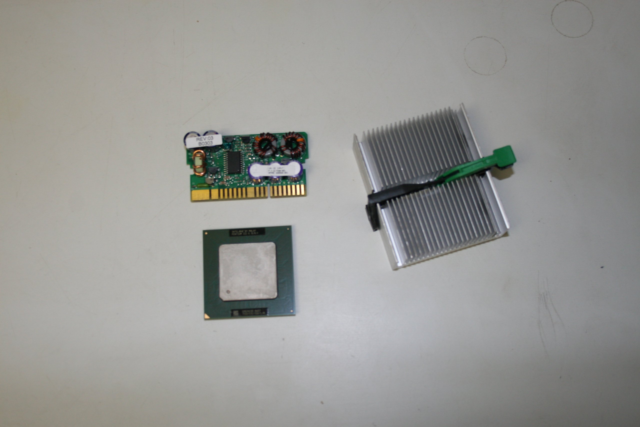HP Enterprise PIII P1133-512KB Option Kit (201097-B21-RFB) - Bulk Server Memory Upgrade for Enhanced Performance in Data Centers & IT Infrastructure