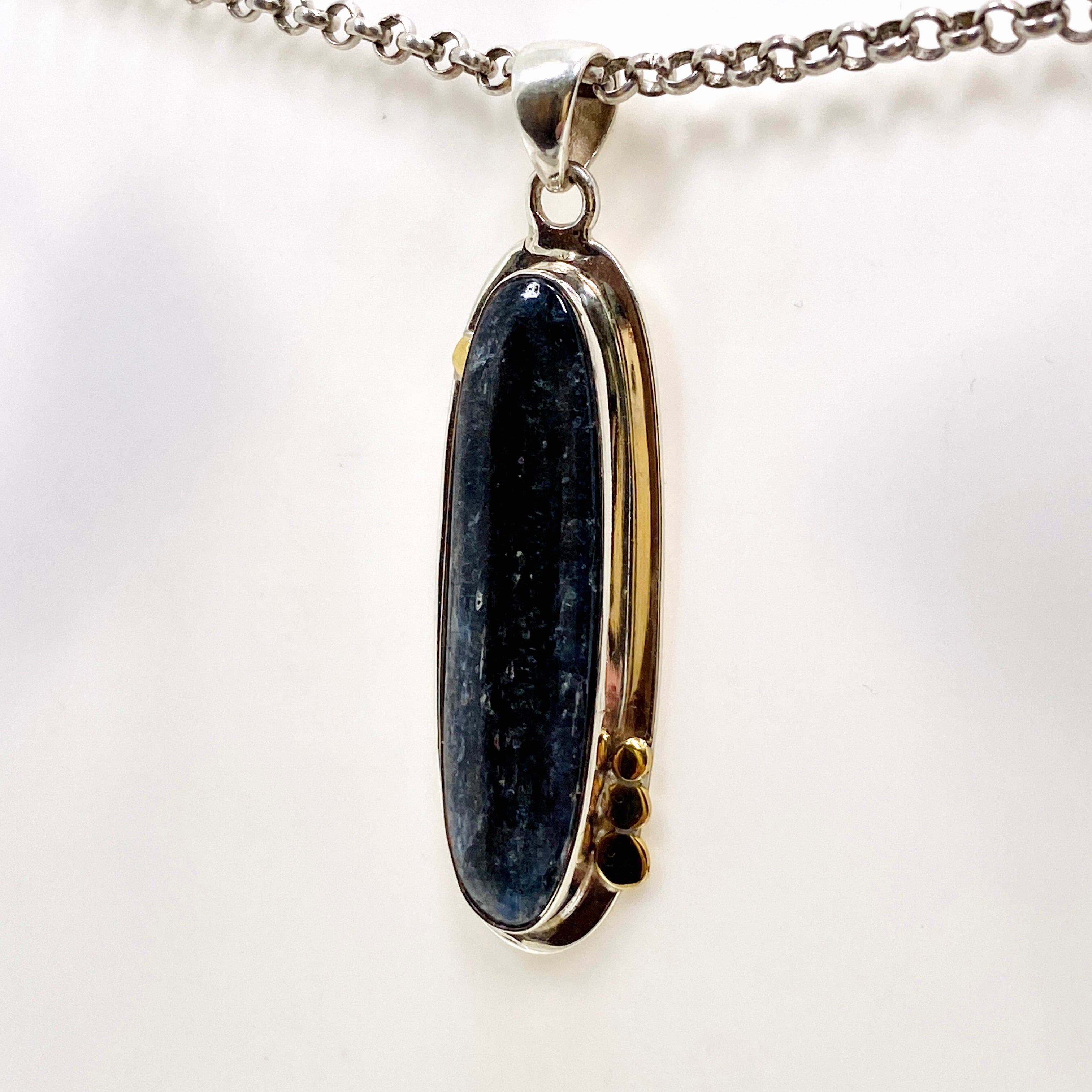 Blue Kyanite Oval Cabochon Pendant with Brass Detailing - Natural Healing Stone Jewelry for Chakra Balancing & Meditation - Perfect for Spiritual Gifts & Energy Work (KPGJ4617)
