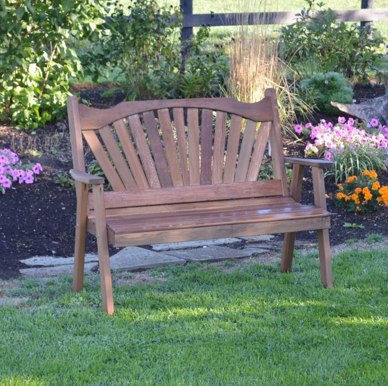 A & L Furniture Cedar Fanback Garden Bench - Outdoor Patio Seating for Gardens, Parks & Backyards - Durable & Weather-Resistant Wooden Bench