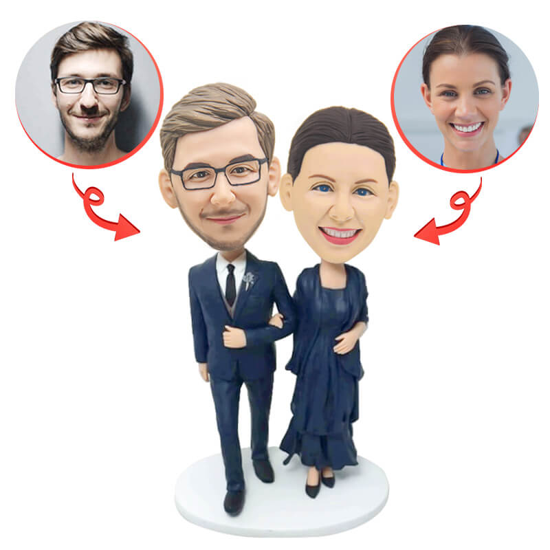 Custom Personalized Couple Bobbleheads - Unique Anniversary Gifts for Him & Her - Perfect for Wedding, Engagement & Romantic Celebrations