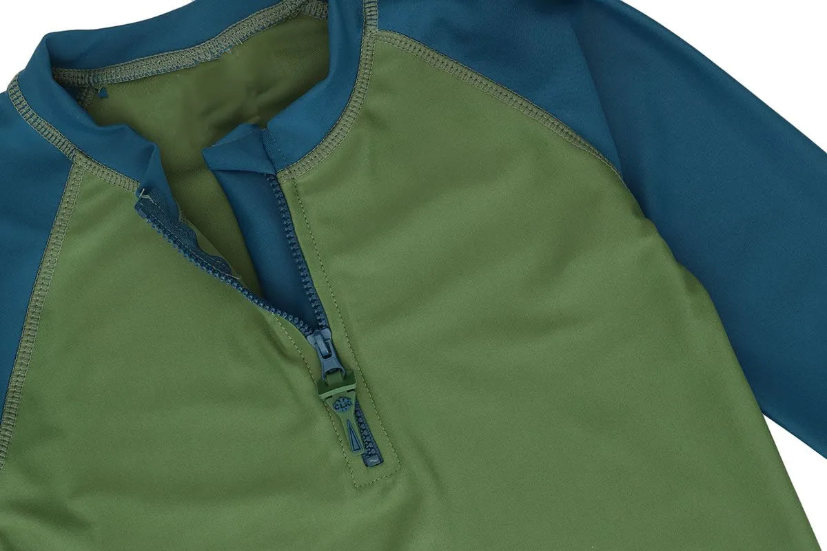 Calikids Boys' UPF 50+ Sun Protection Swim Shirt with Front Zipper - Toddler & Kids Rash Guard (Sizes 12M-7Y) for Beach, Pool & Water Activities