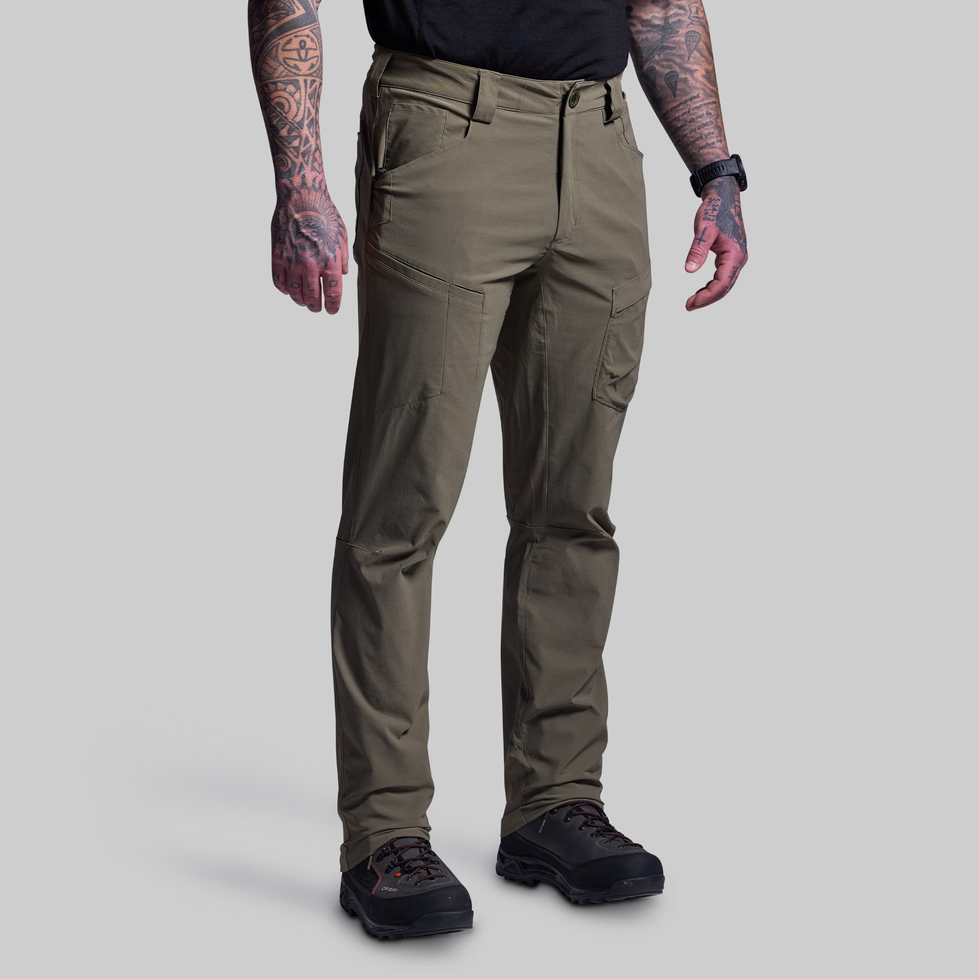 Men's Outdoor Tactical Pants - Durable OD Green Hiking & Work Pants for Camping, Hunting & Adventure Activities