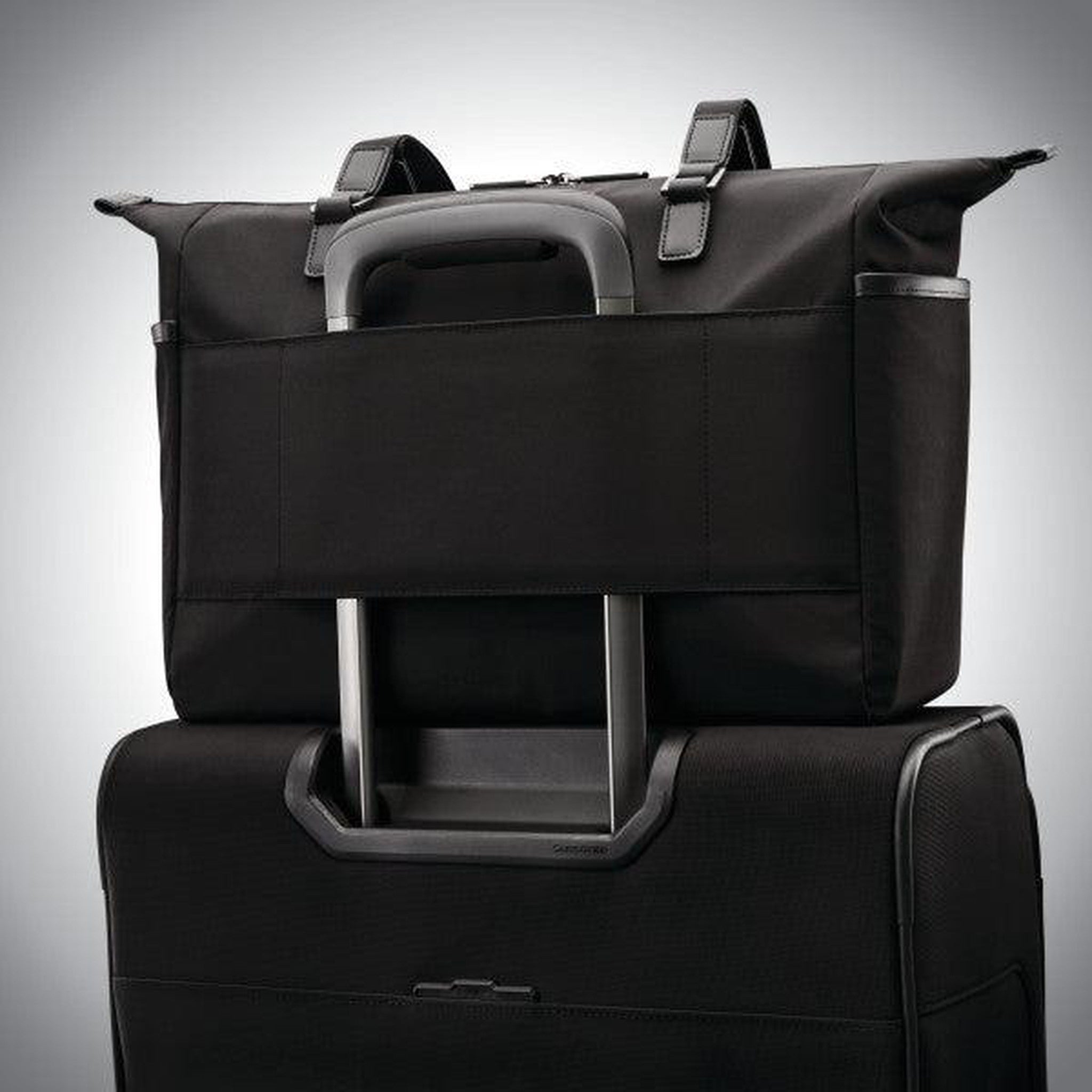 Samsonite Silhouette 17 Softside Carry All Tote Bag - Lightweight Travel Tote for Women, Business & Weekend Getaways