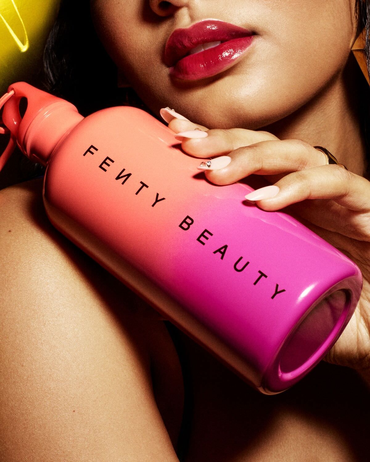 Summatime Insulated Water Bottle - 32oz Leakproof Stainless Steel Thermos for Outdoor, Gym & Travel - Keeps Drinks Cold for 24 Hours