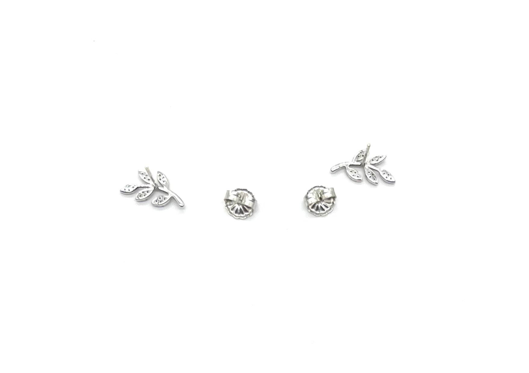 14K White Gold Diamond Leaf Stud Earrings for Women - Elegant Nature-Inspired Jewelry for Everyday Wear & Special Occasions