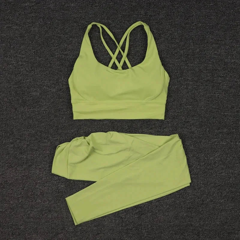 SOISOU Women's Nylon Yoga Set - Gym Tracksuit with Removable Chest Pad & V-Shaped Hip Support - High Waist Workout Leggings & Sports Bra - Perfect for Yoga, Pilates, Gym & Running