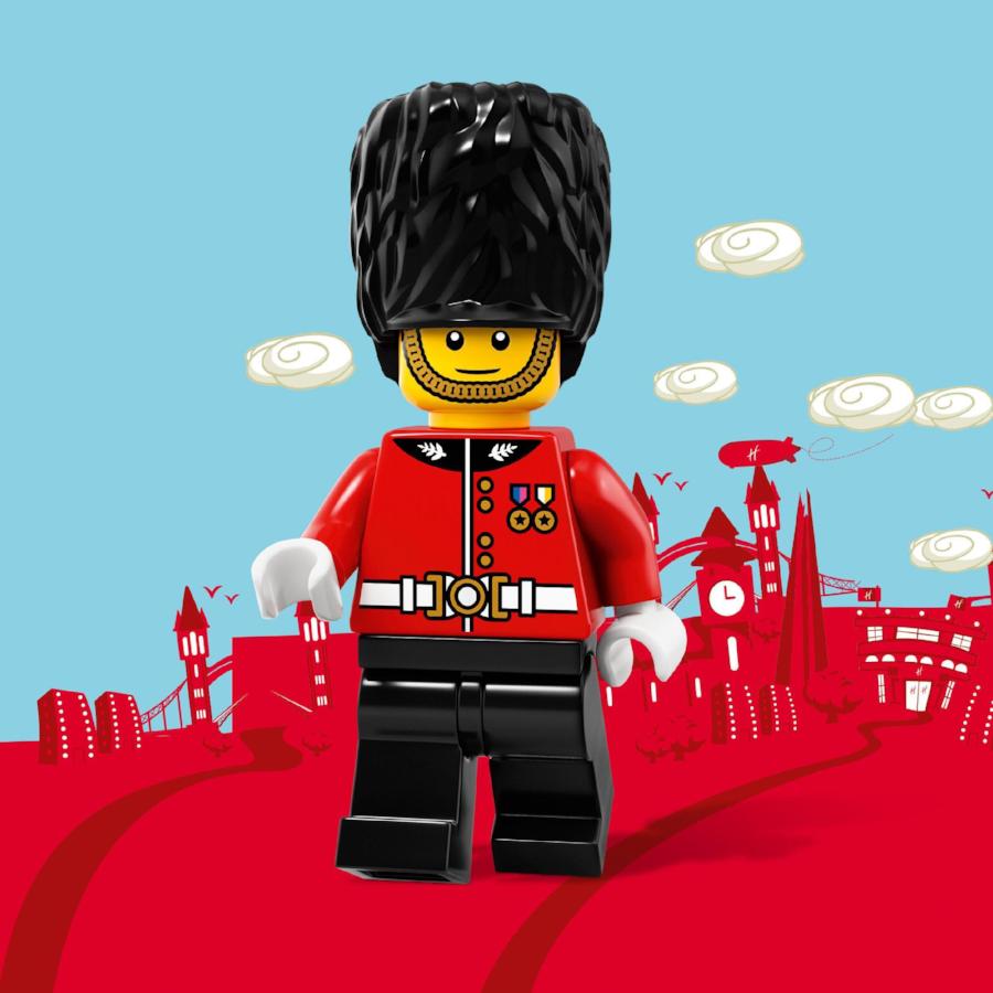 LEGO Hamleys Royal Guard Minifigure 5005233 - Collectible Toy Soldier for LEGO Fans | Perfect for Display, Gifts & LEGO City Scenes