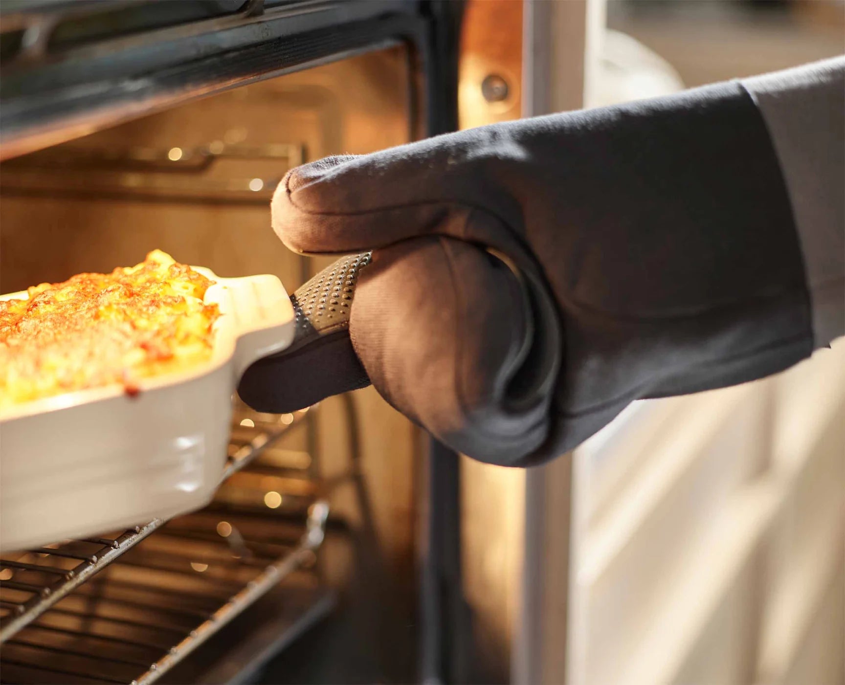 Pinch™ Easy Grip Single Grey Oven Mitt - Heat Resistant Kitchen Glove for Baking, Grilling & Cooking (Left or Right Hand)