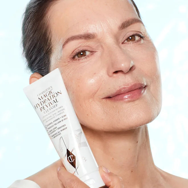 Charlotte's Magic Hydration Revival Cleanser - Gentle Face Wash for Dry & Sensitive Skin | Hydrating & Nourishing Daily Cleanser for Women | Perfect for Morning & Night Skincare Routine