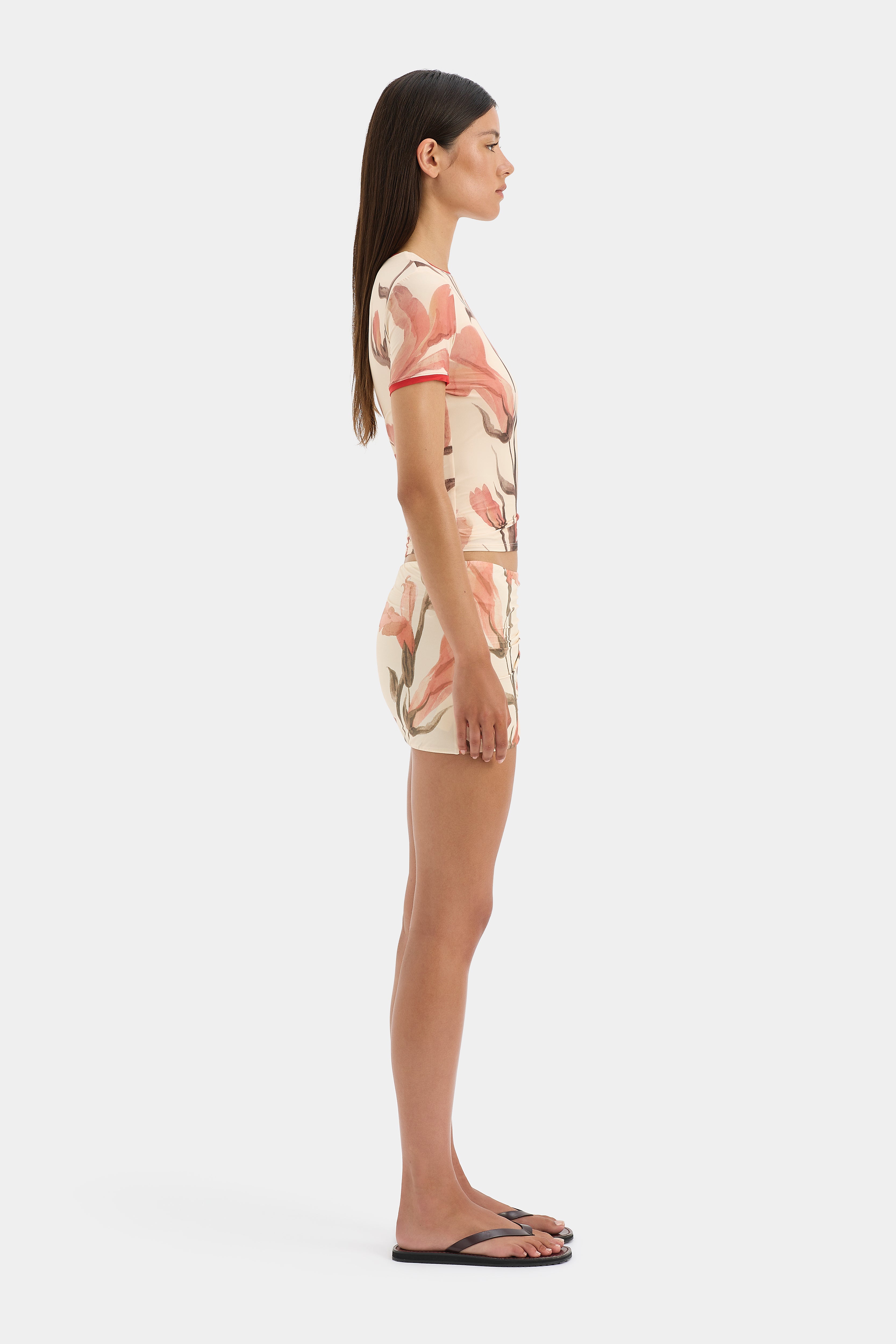 Stylish Hana Mini Skirt with Gladioli Floral Print - Perfect for Summer Outfits, Beach Vacations & Casual Dates