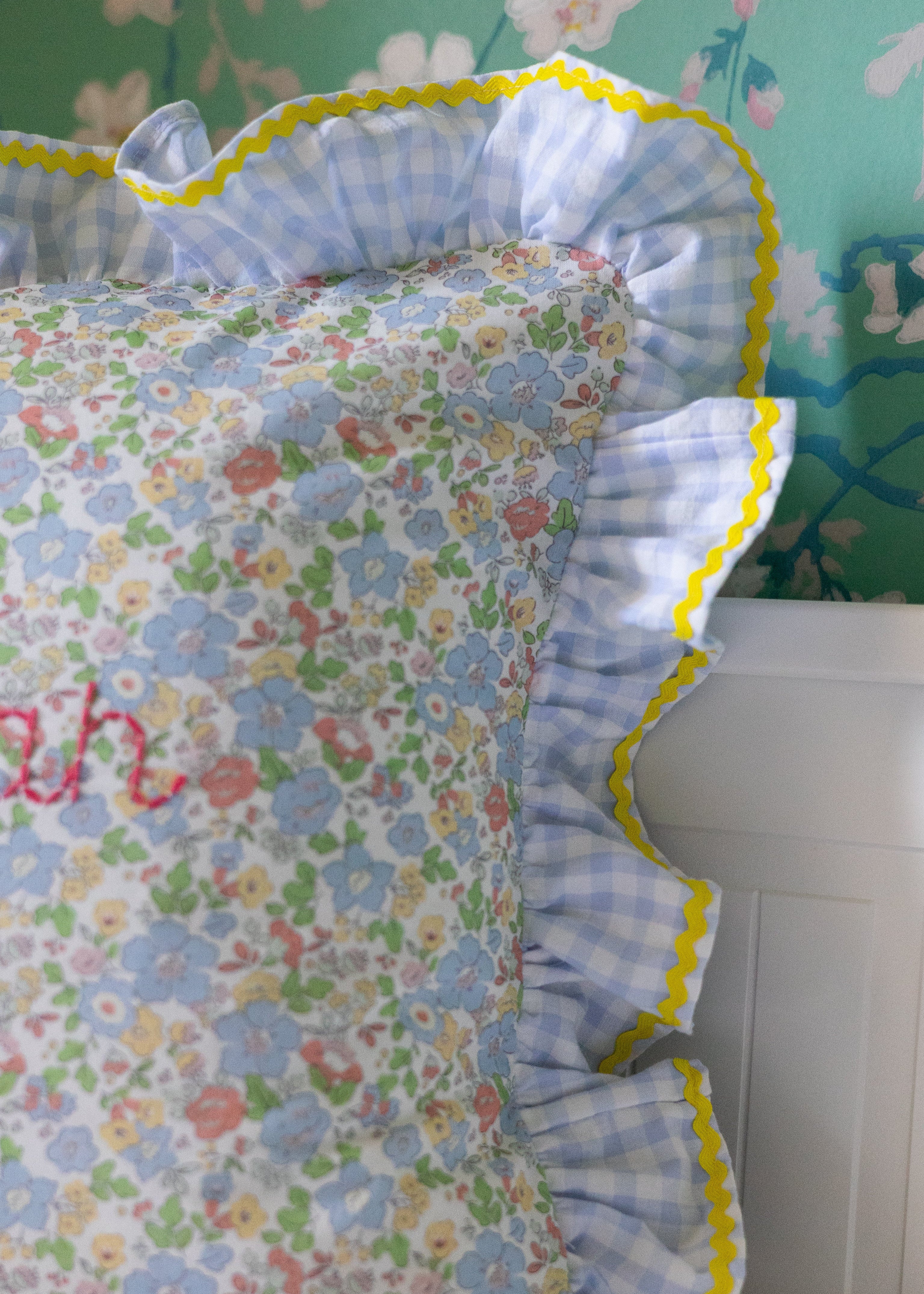 Blue Summer Flowers Cushion Cover - Soft Decorative Pillow Case for Sofa, Bed, Living Room & Home Decor