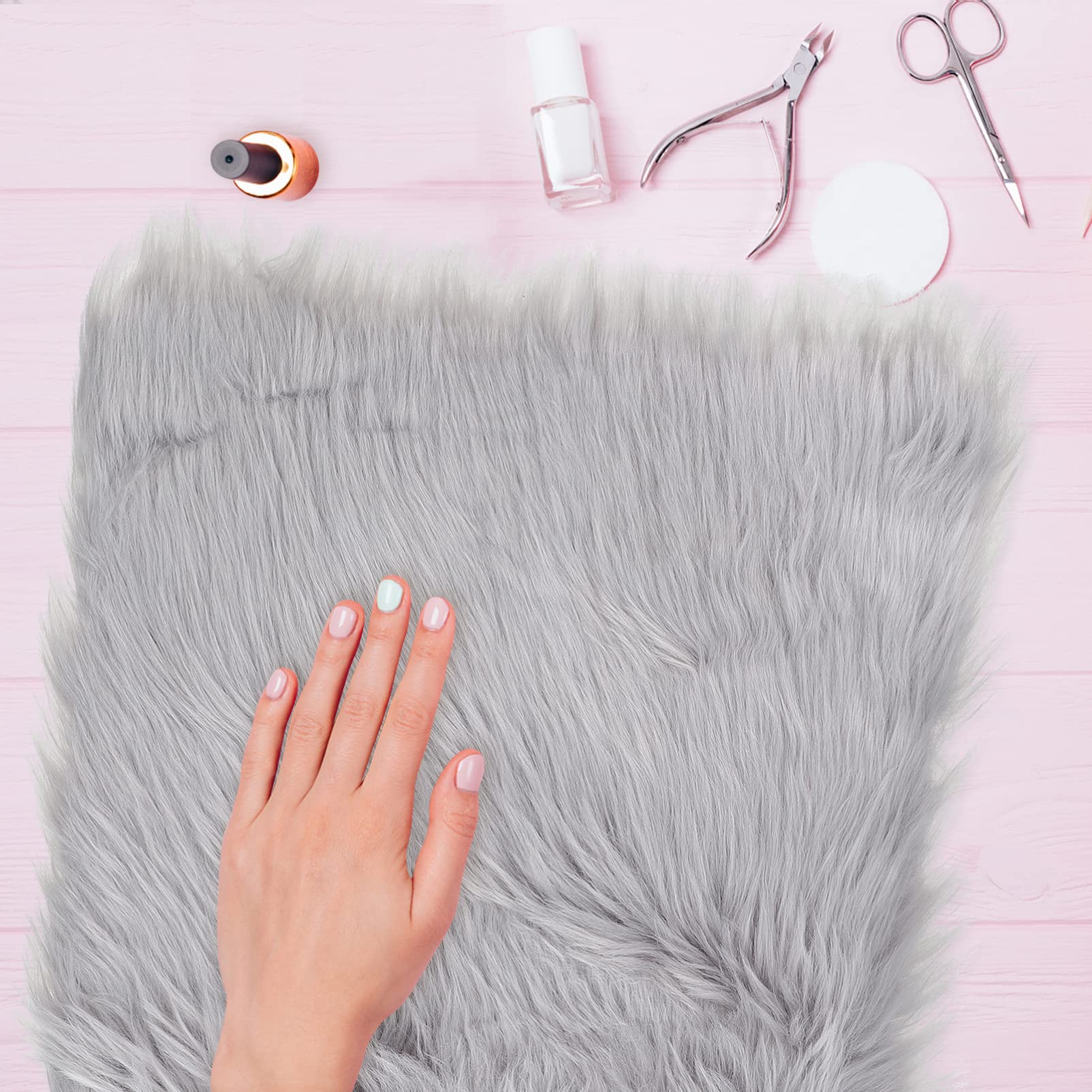 MagicLulu Fluffy Nail Art Display Pad - Soft Faux Nail Cushion, Manicure Practice Mat for Salon & Home Use, Chic Plush Desk Mat for Nail Artists & Beginners