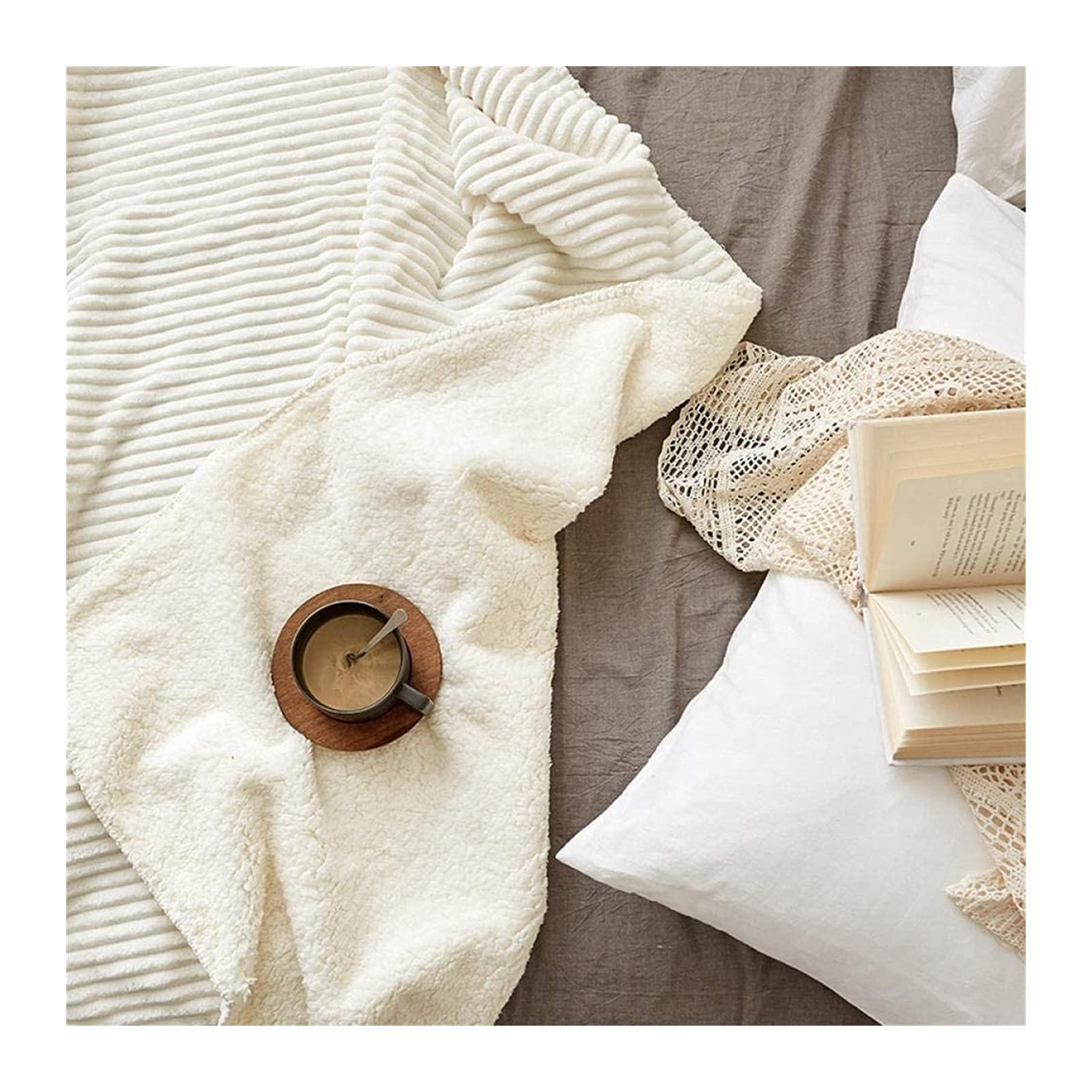 HUANE Cooling Blanket for Summer - Soft Flannel Fleece Travel Blanket, Warm & Fluffy Microfiber Bedspread for Sofa or Bed - 200x230cm White - Perfect for Hot Sleepers, Air Conditioning Use, and Cozy Nights